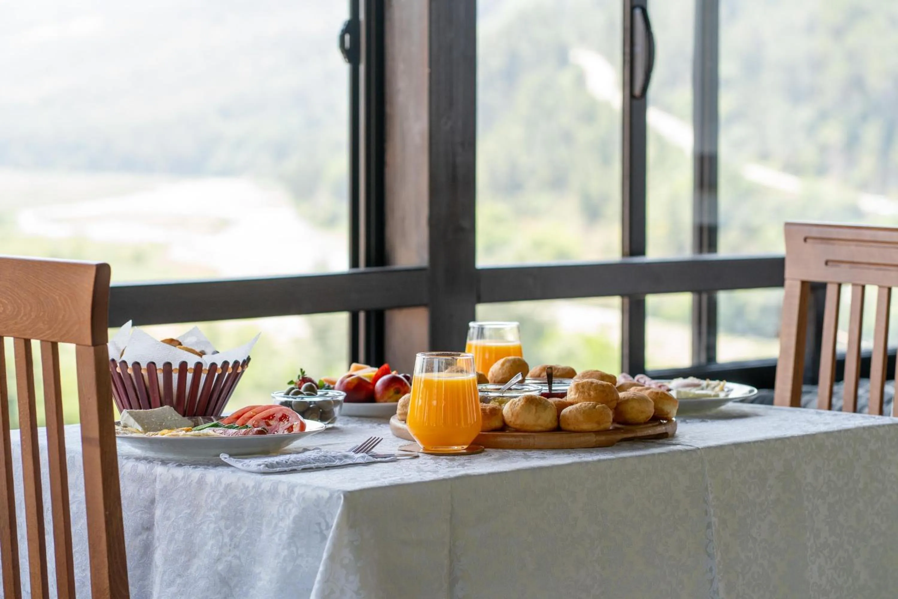 Food and drinks in Villa ELMAR