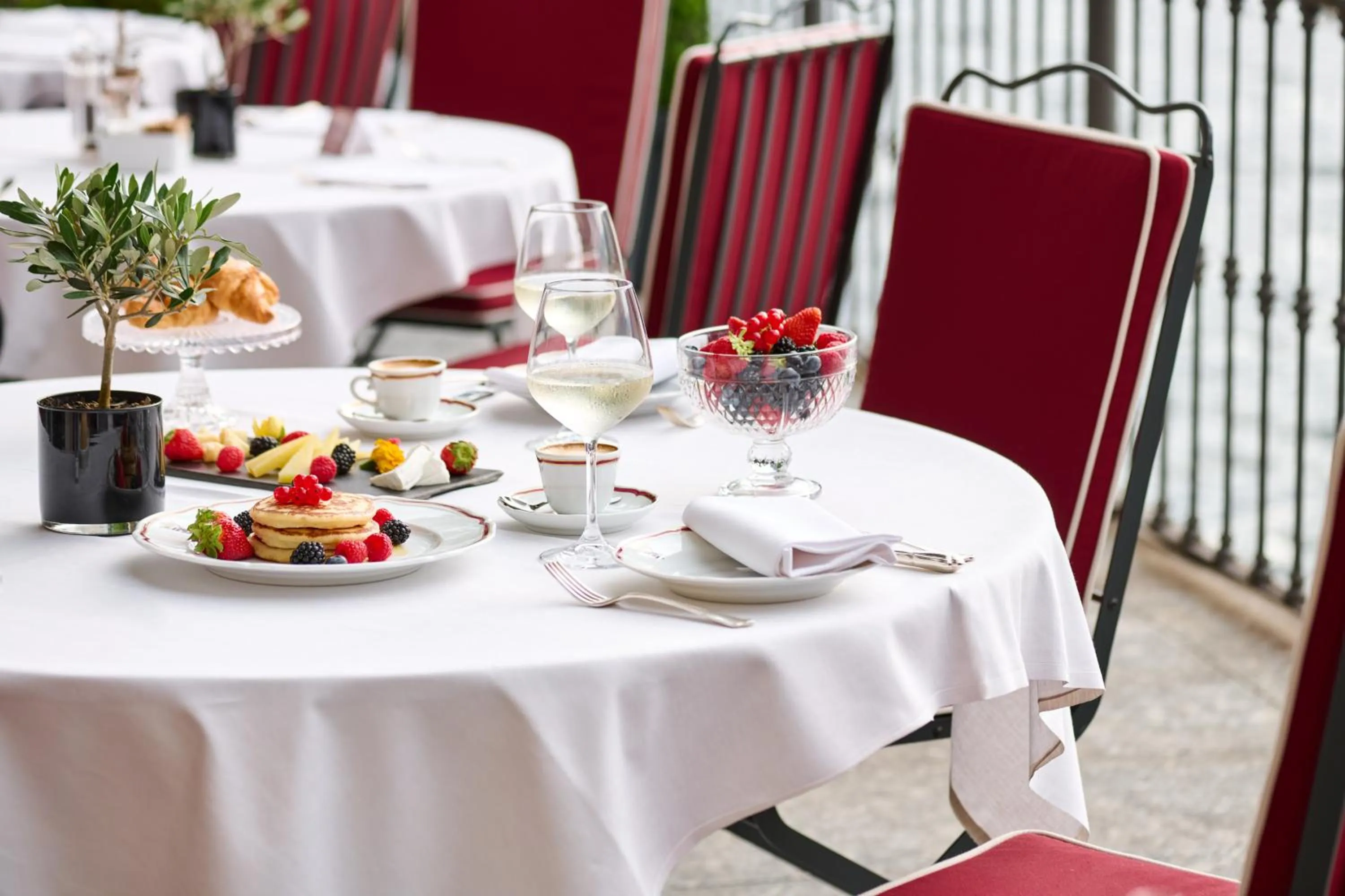 Restaurant/places to eat in Hotel Villa Flori