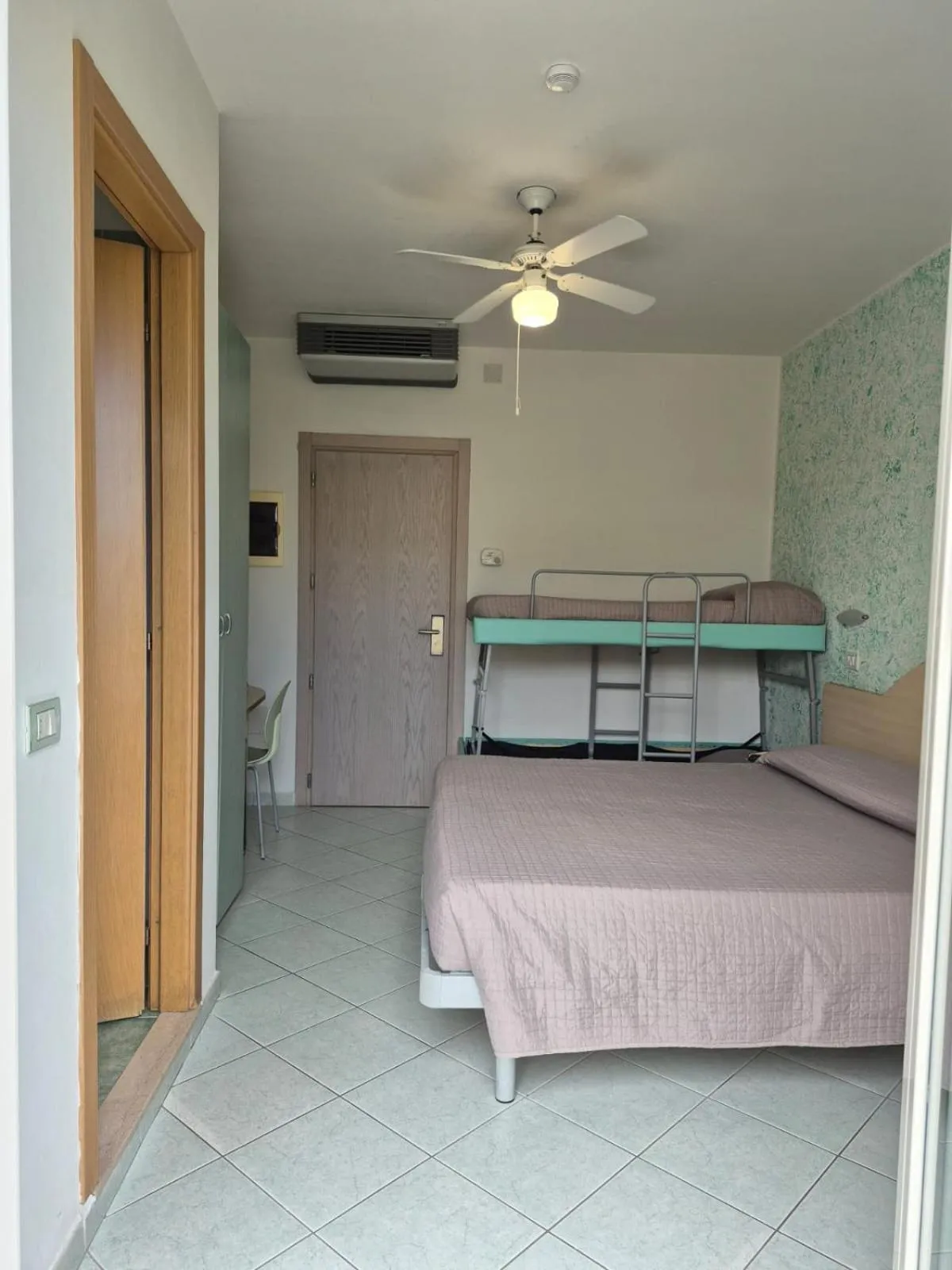 Bed in Hotel Romagna