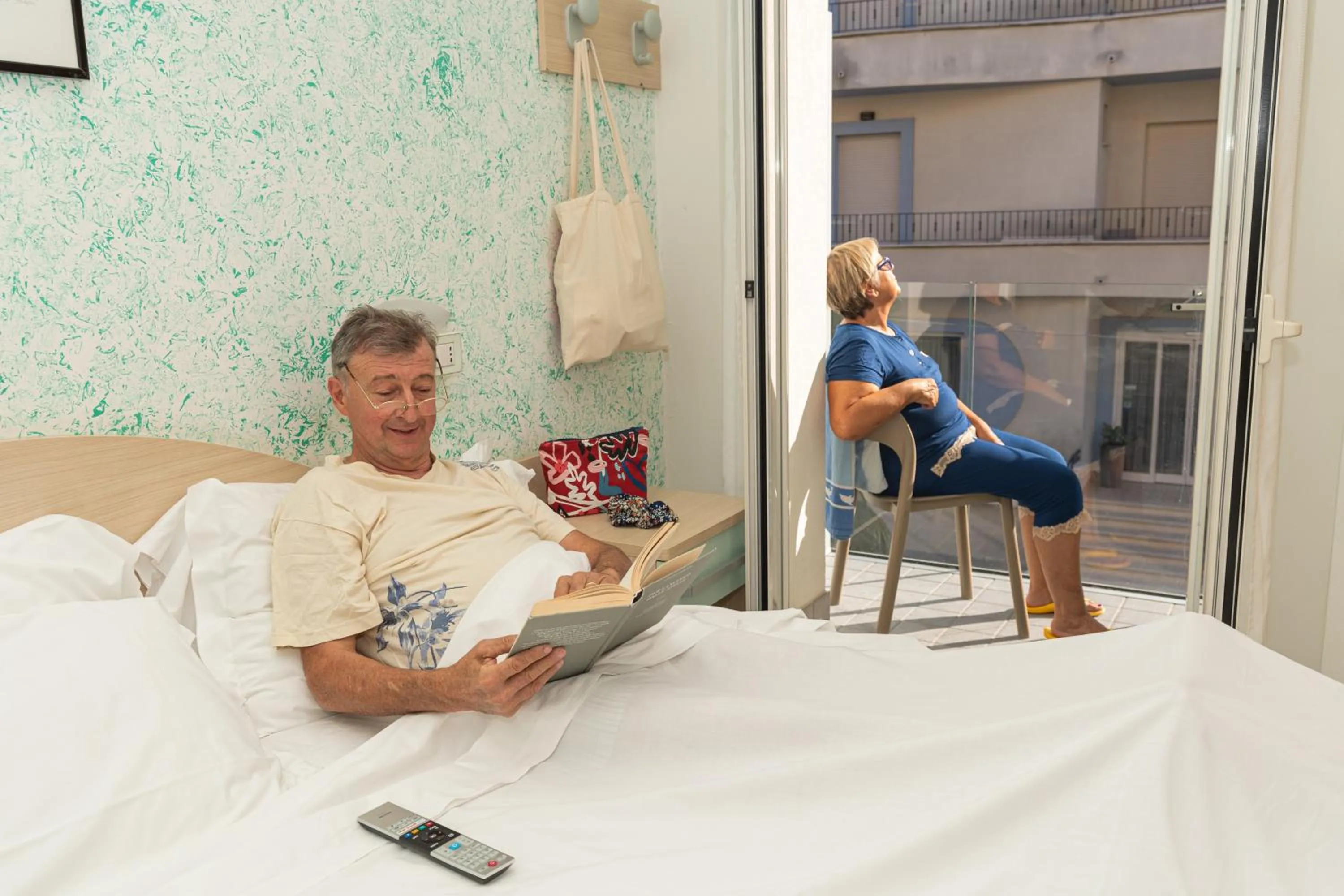 Guests, Bed in Hotel Romagna