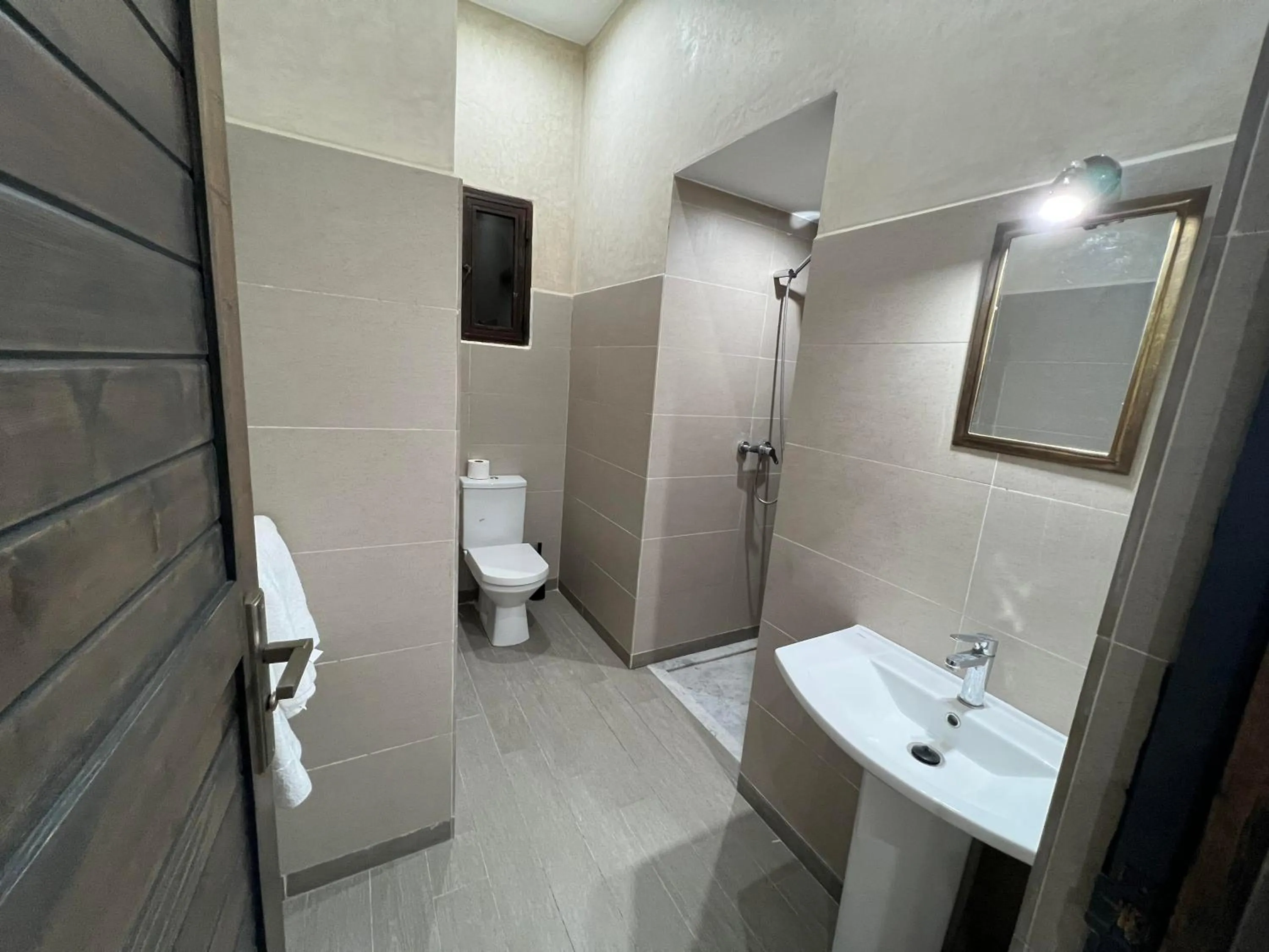 Shower in Dar Ayman Essaouira