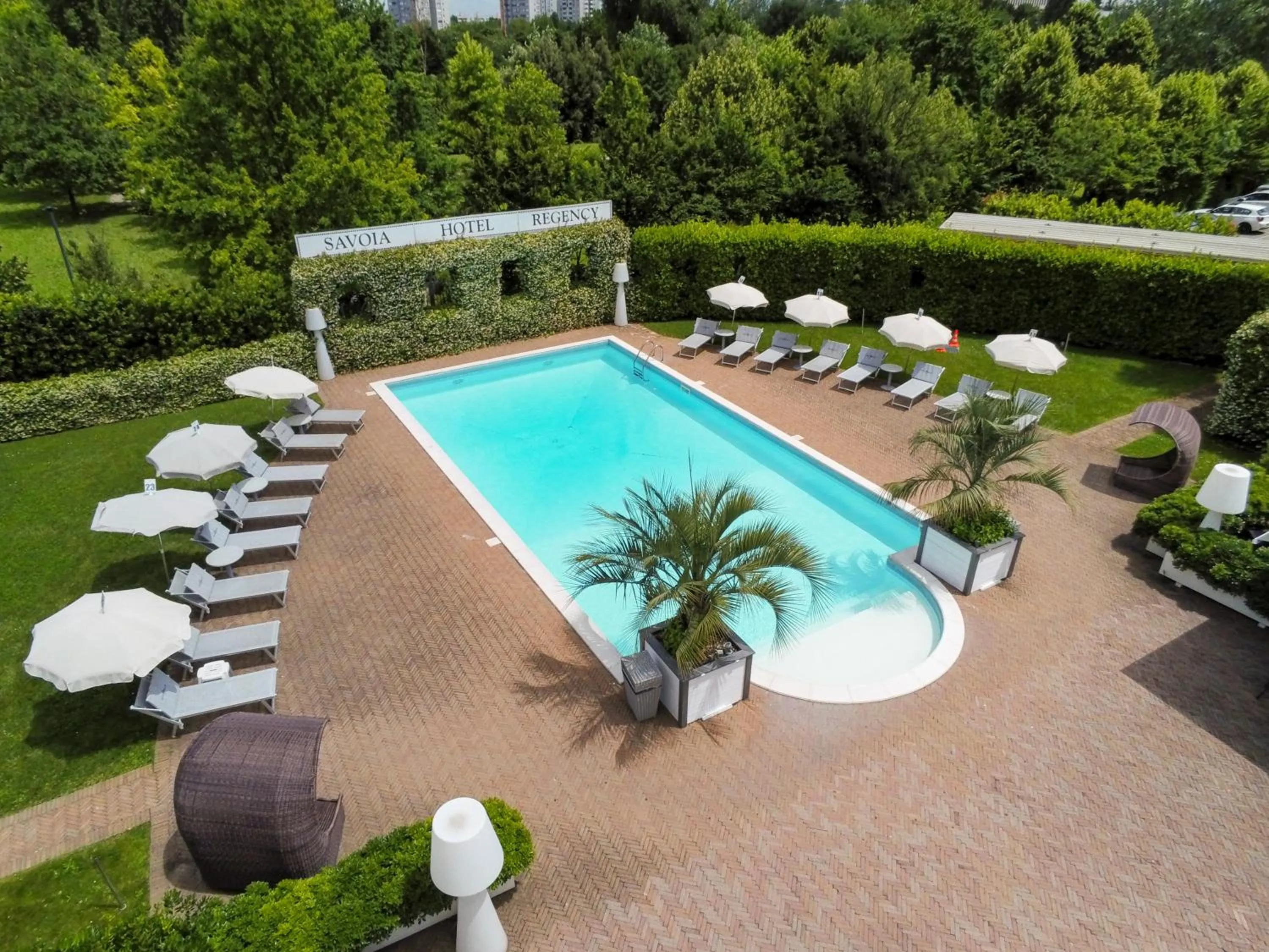 Swimming pool in Savoia Hotel Regency