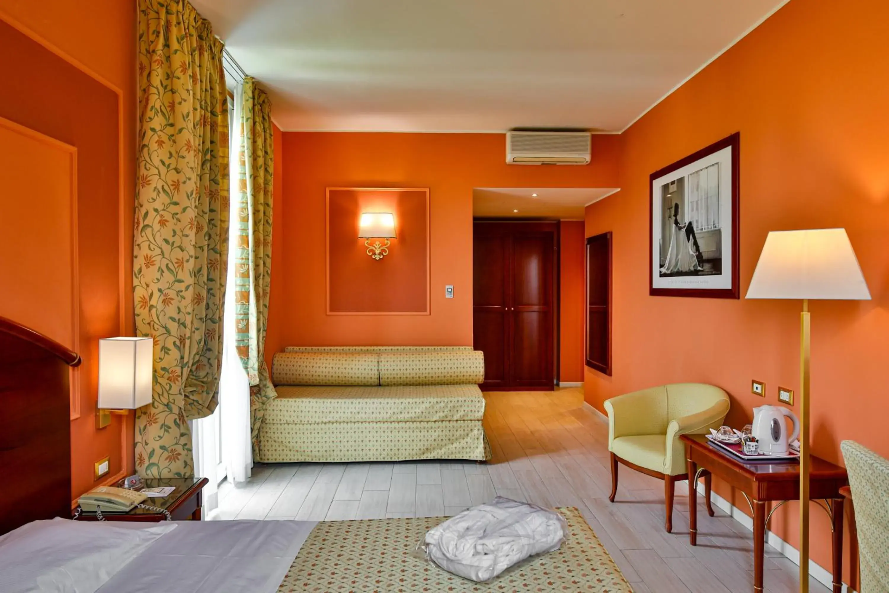 Family Room (2 Adults + 2 Children) in Savoia Hotel Regency Family Room (2 Adults + 2 Children) in Savoia Hotel Regency