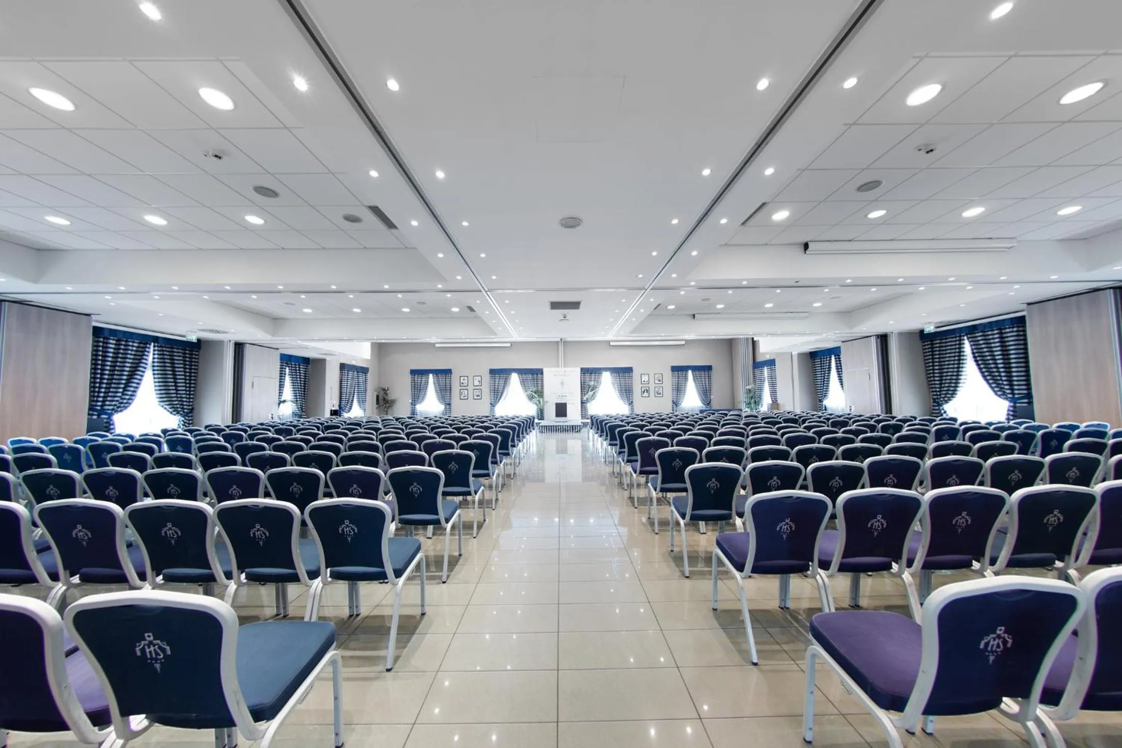 Banquet/Function facilities in Savoia Hotel Regency