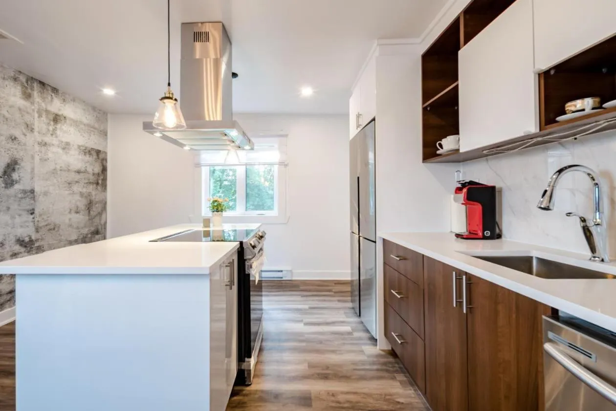 Nice River & Mountain View+4 Beds+Free parking