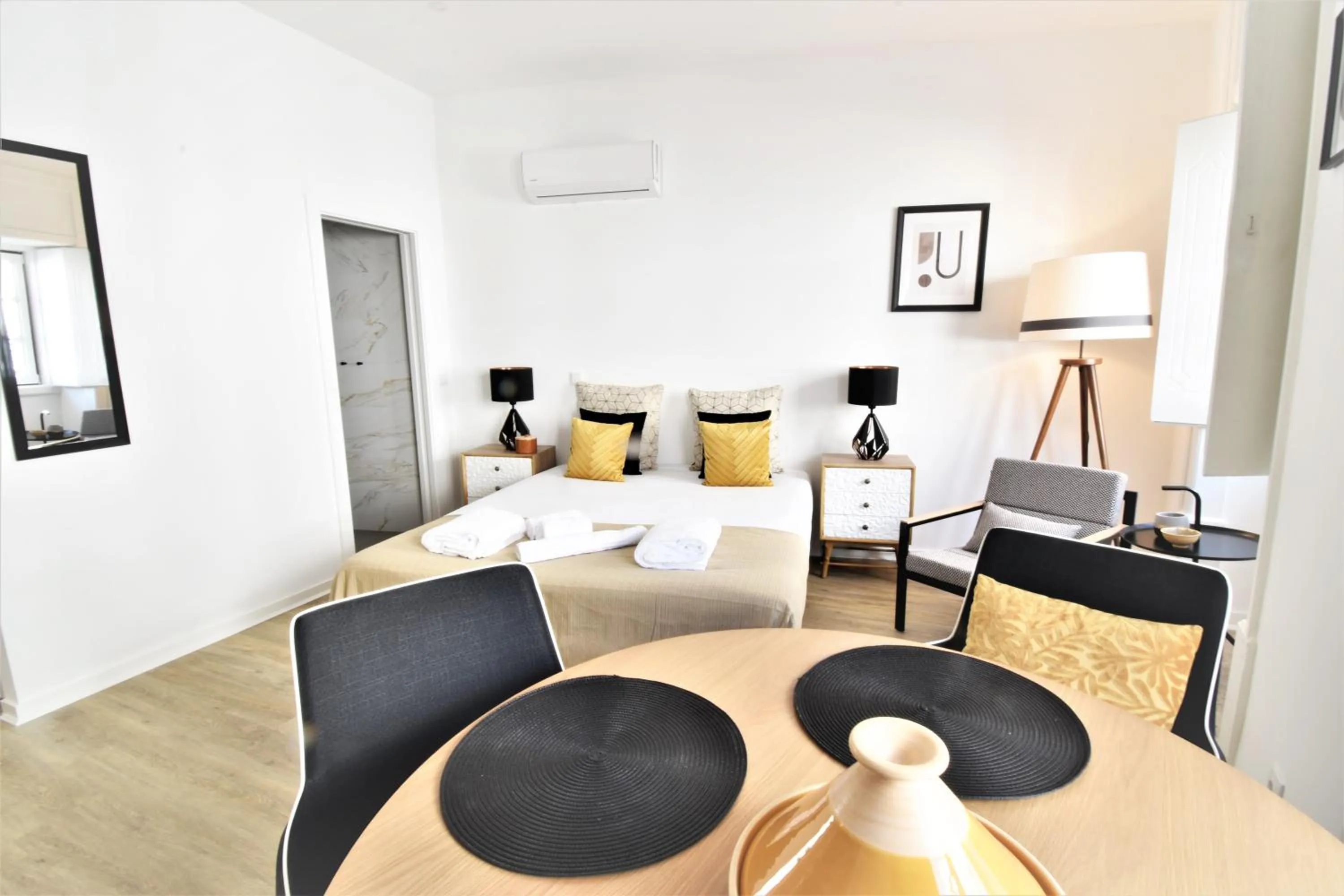 Bed in Sophia Studios