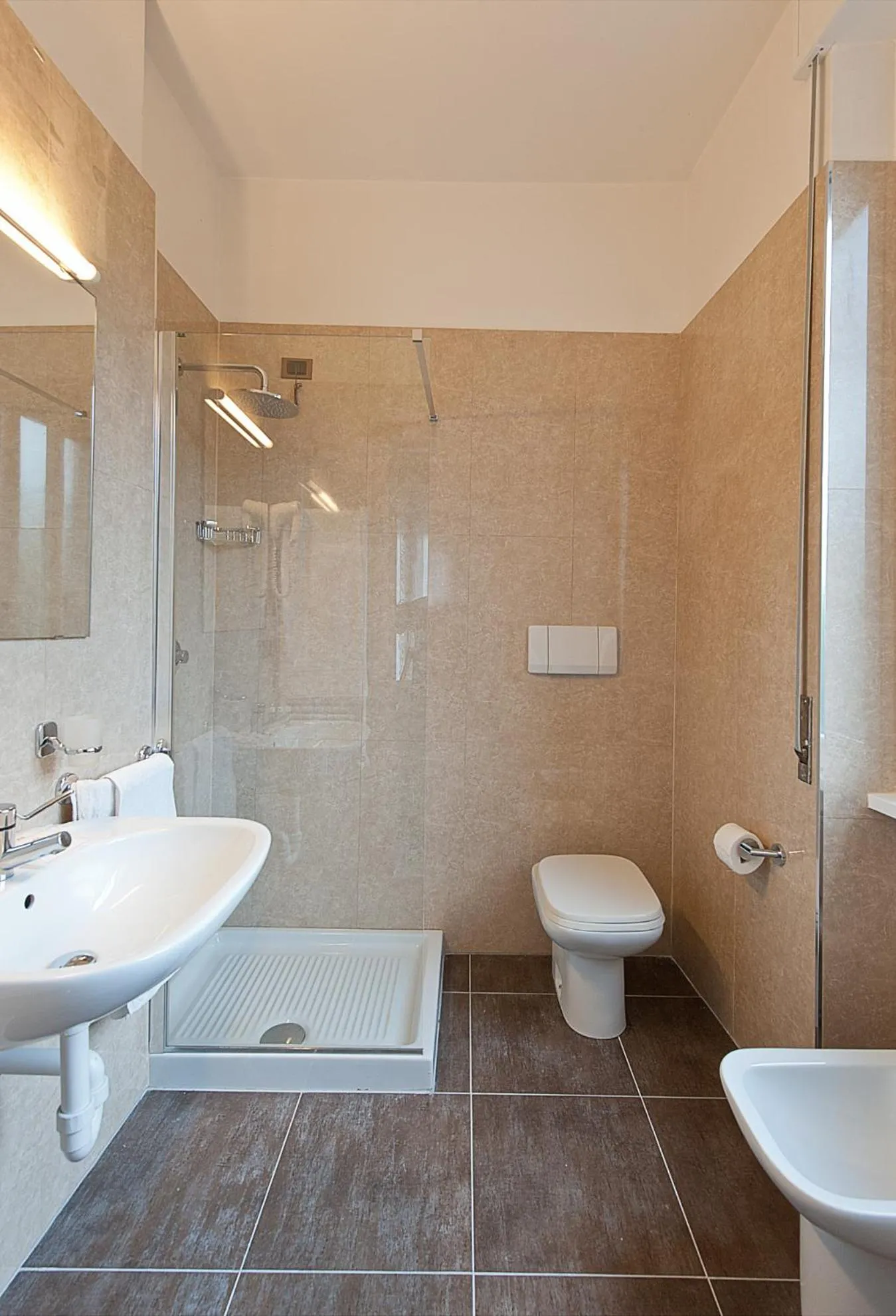 Toilet in Hotel Boston