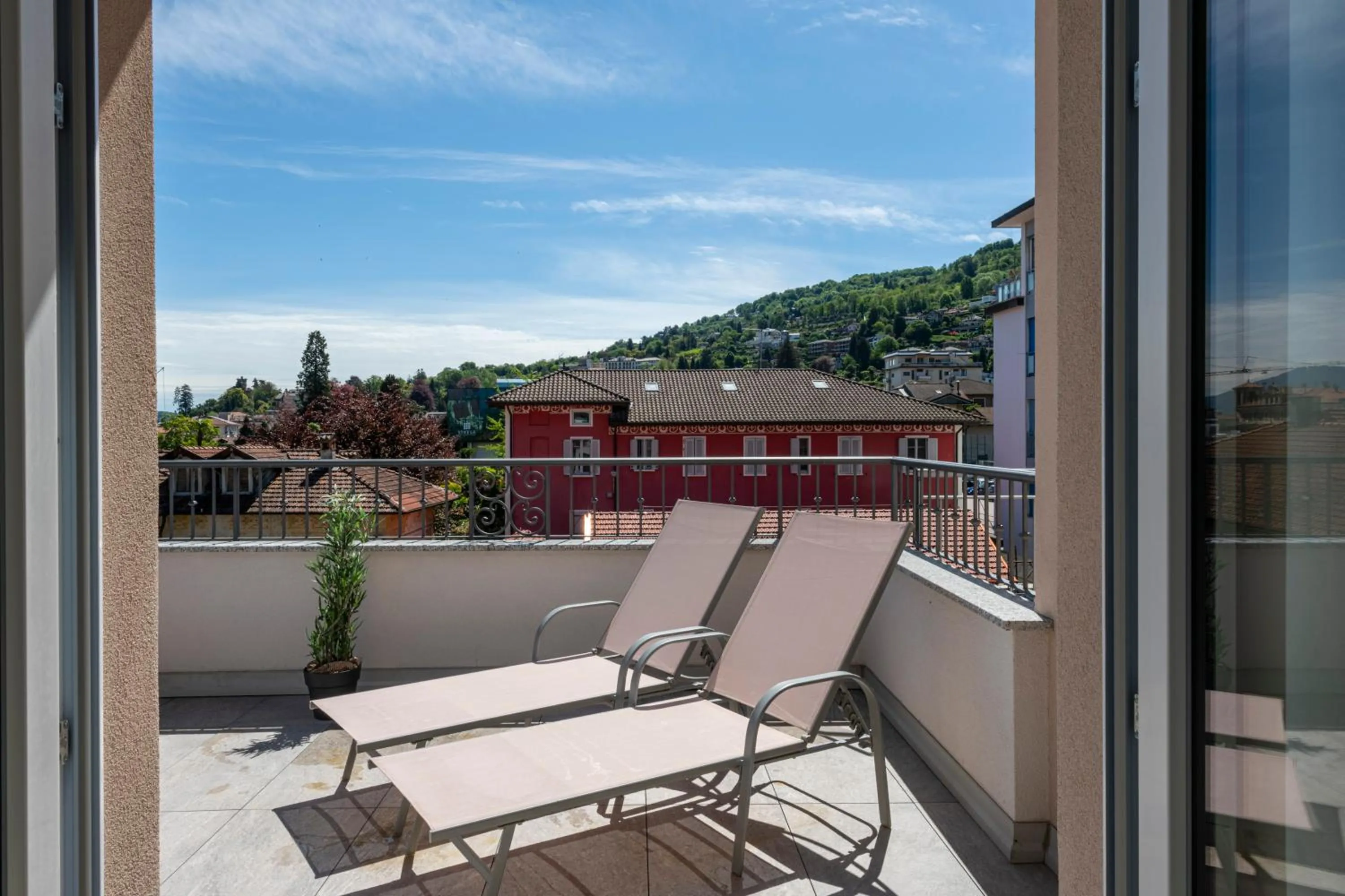 Shower in Hotel Boston