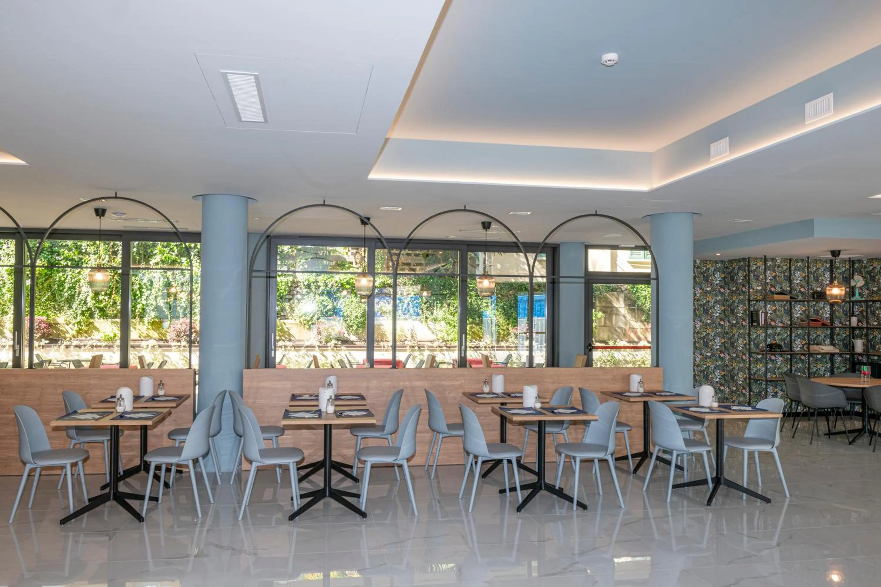 Breakfast in Hotel Boston