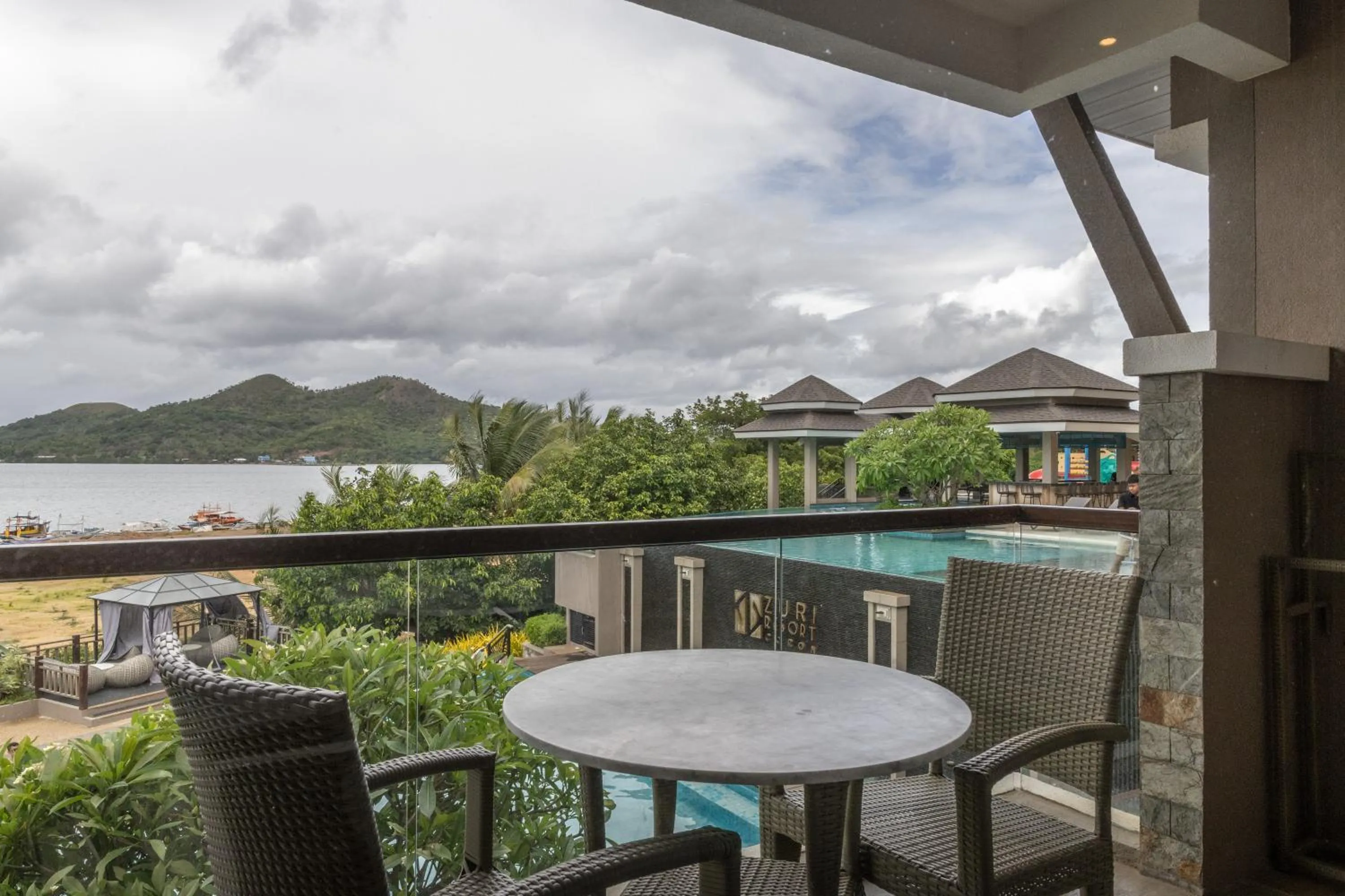 Balcony/Terrace in Zuri Resort