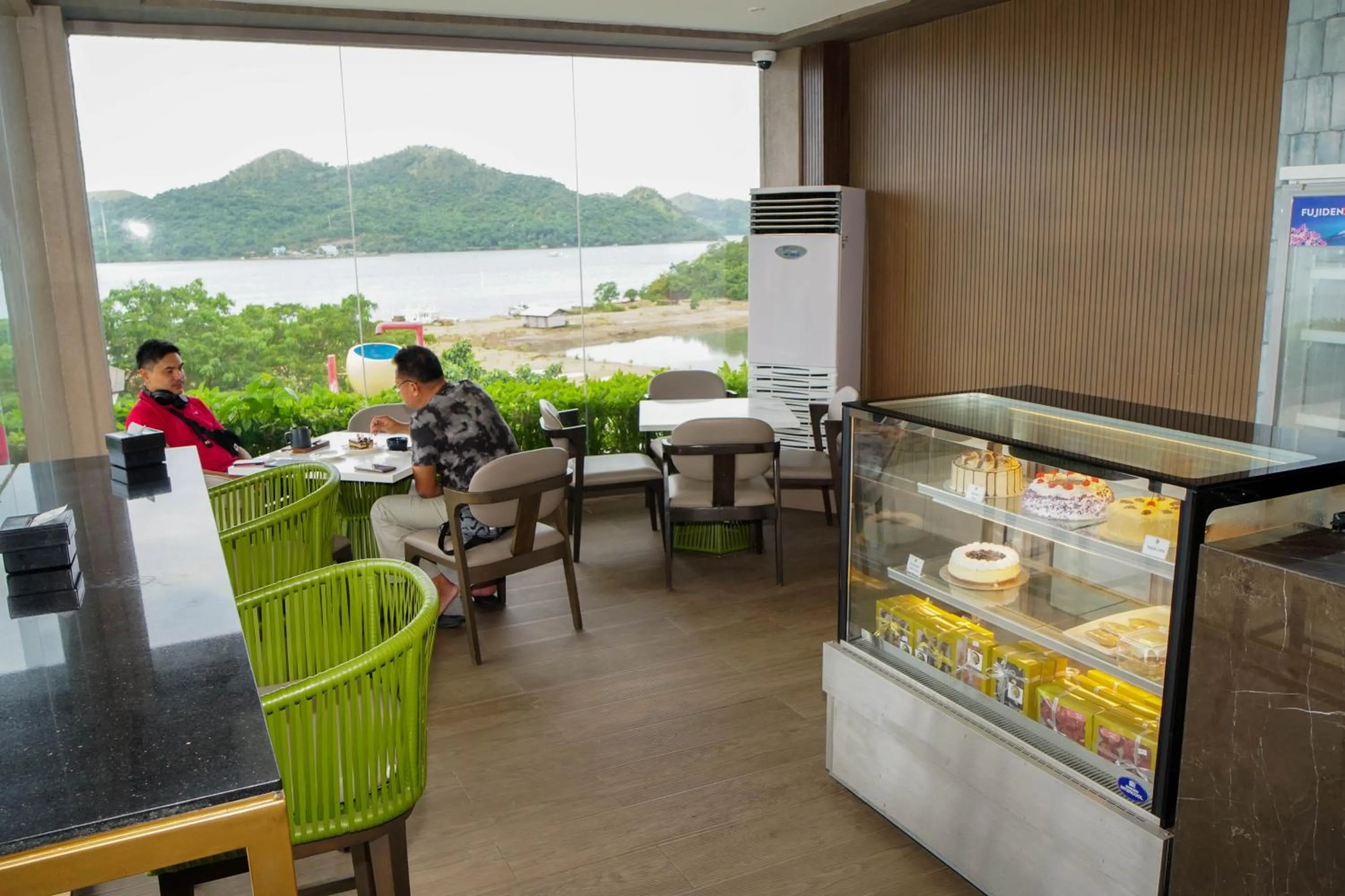 Restaurant/places to eat in Zuri Resort