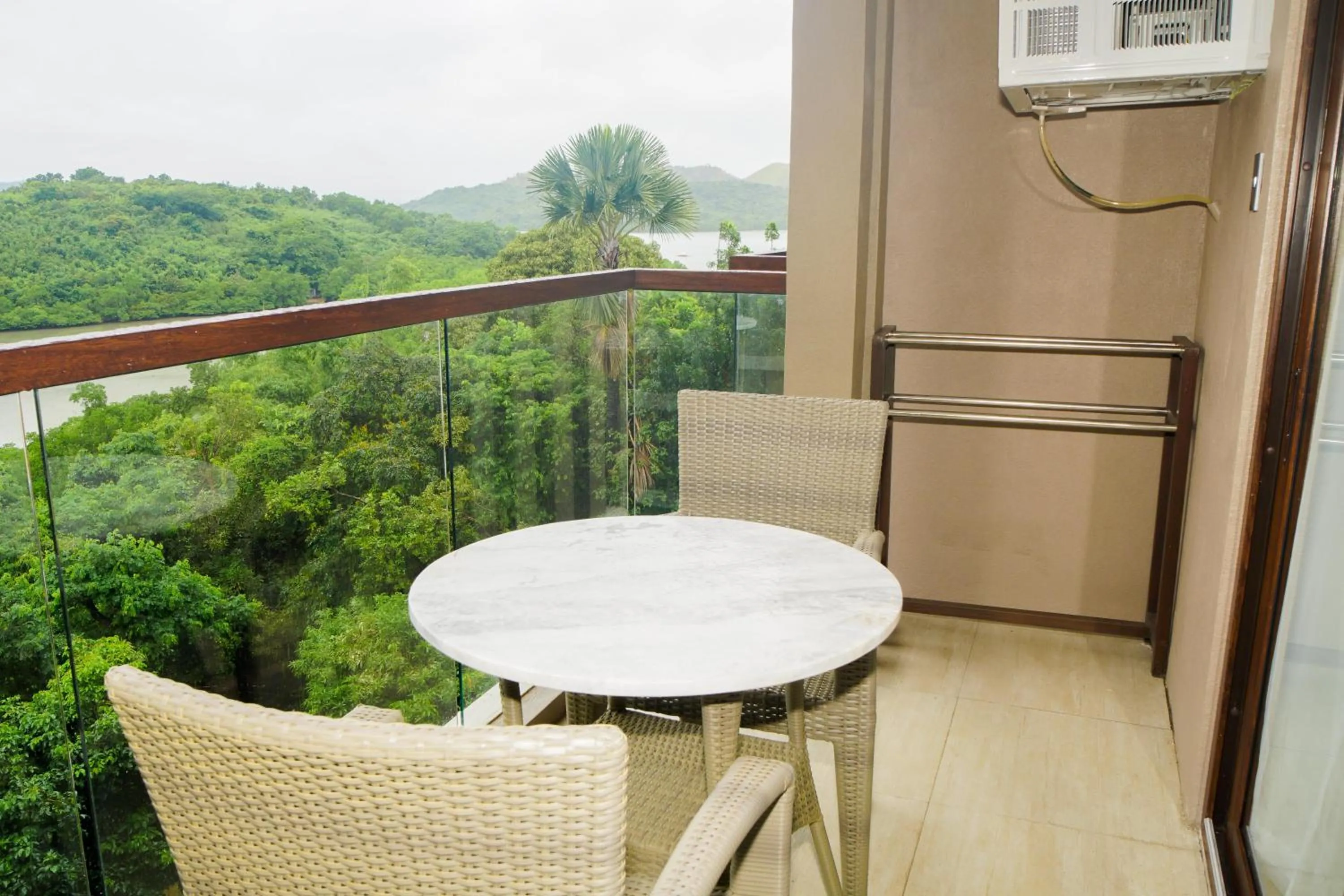 Balcony/Terrace in Zuri Resort
