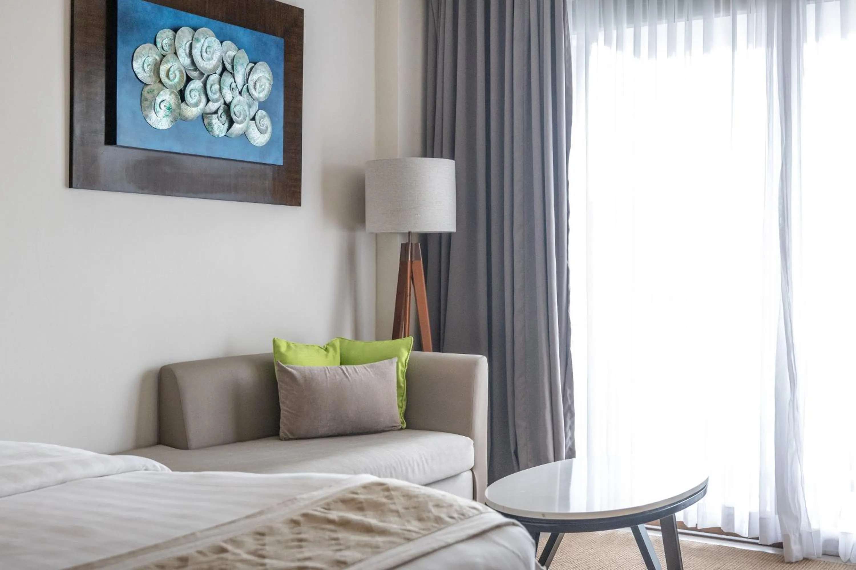 Living room, Bed in Zuri Resort