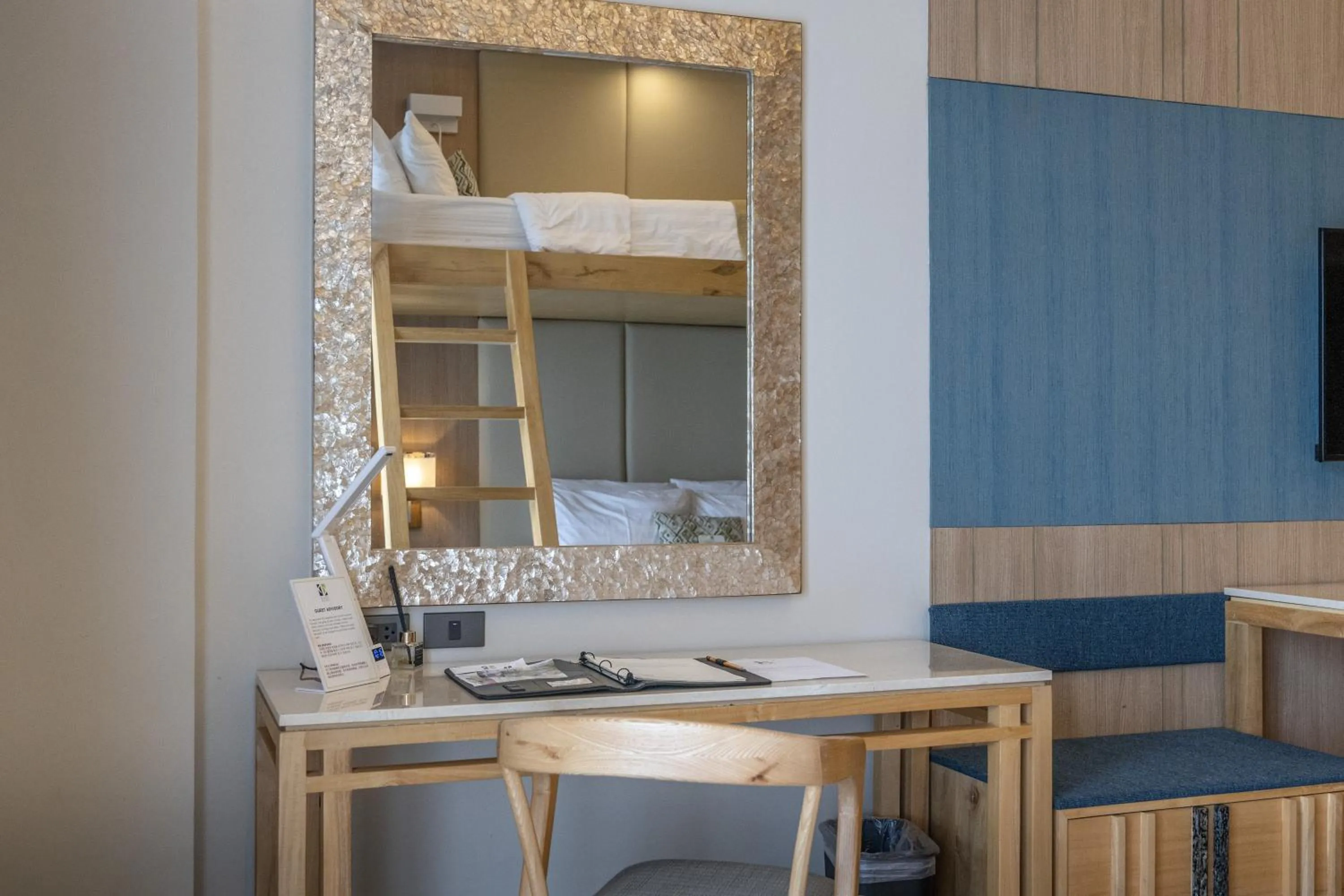 Living room in Zuri Resort