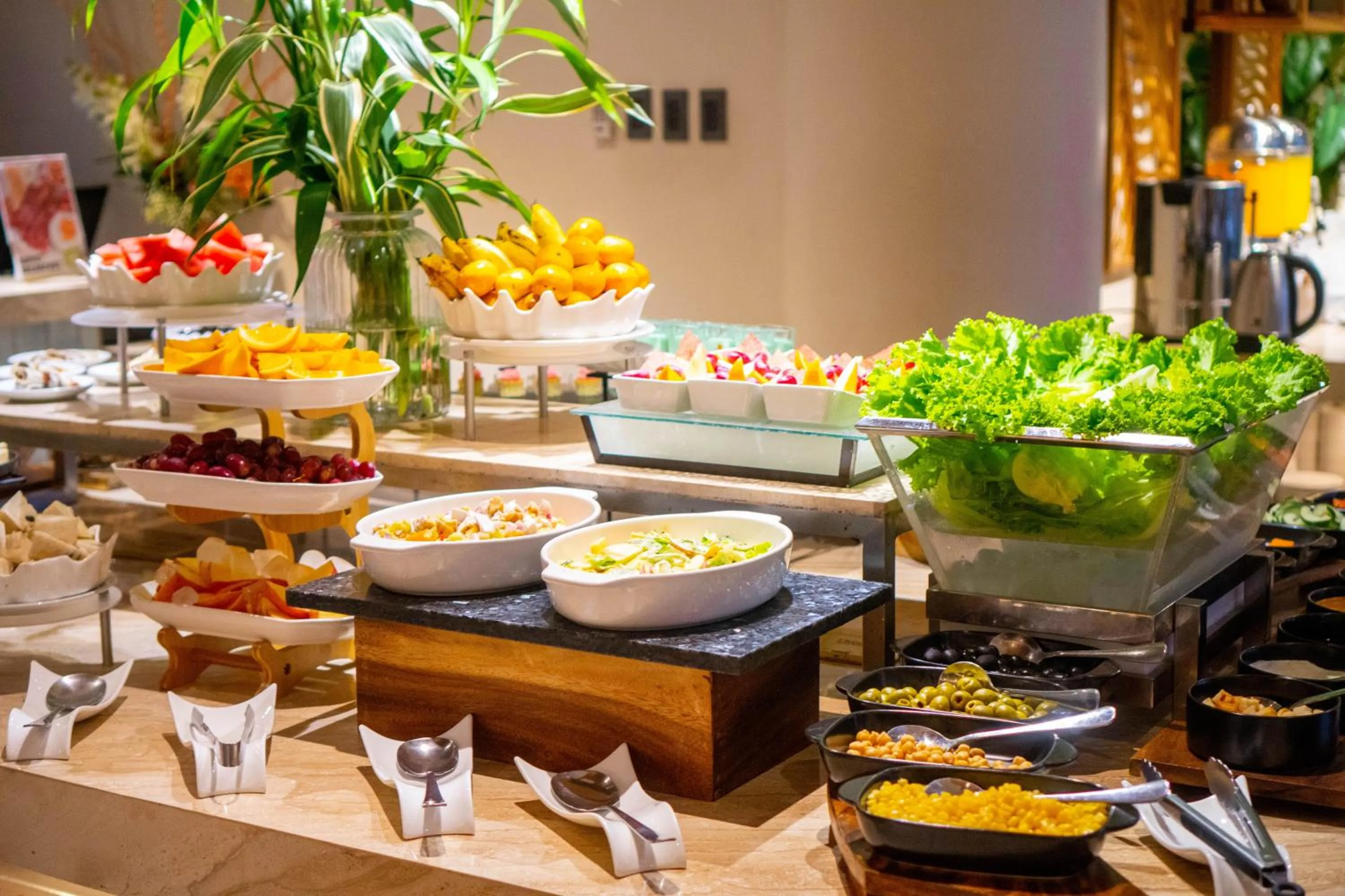 Restaurant/places to eat in Zuri Resort