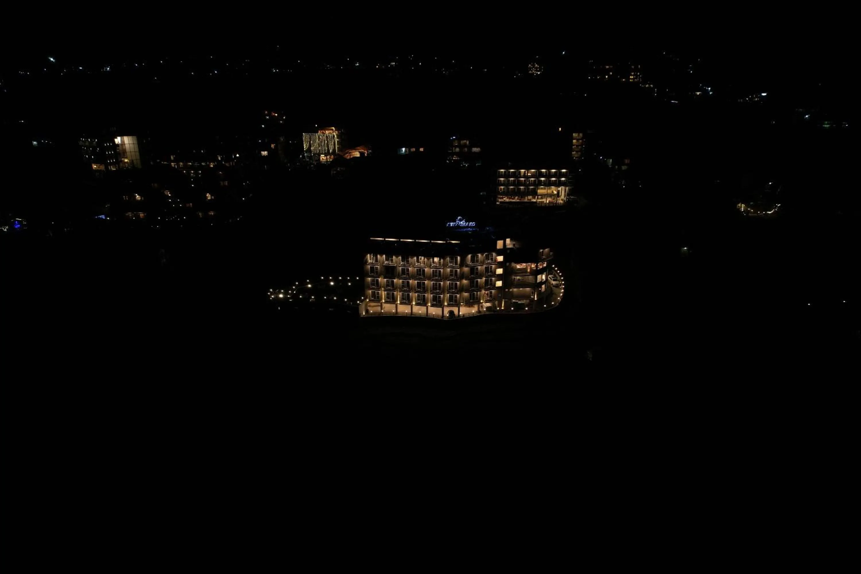 Property building in juSTa Grand View Resort & Spa, Manali