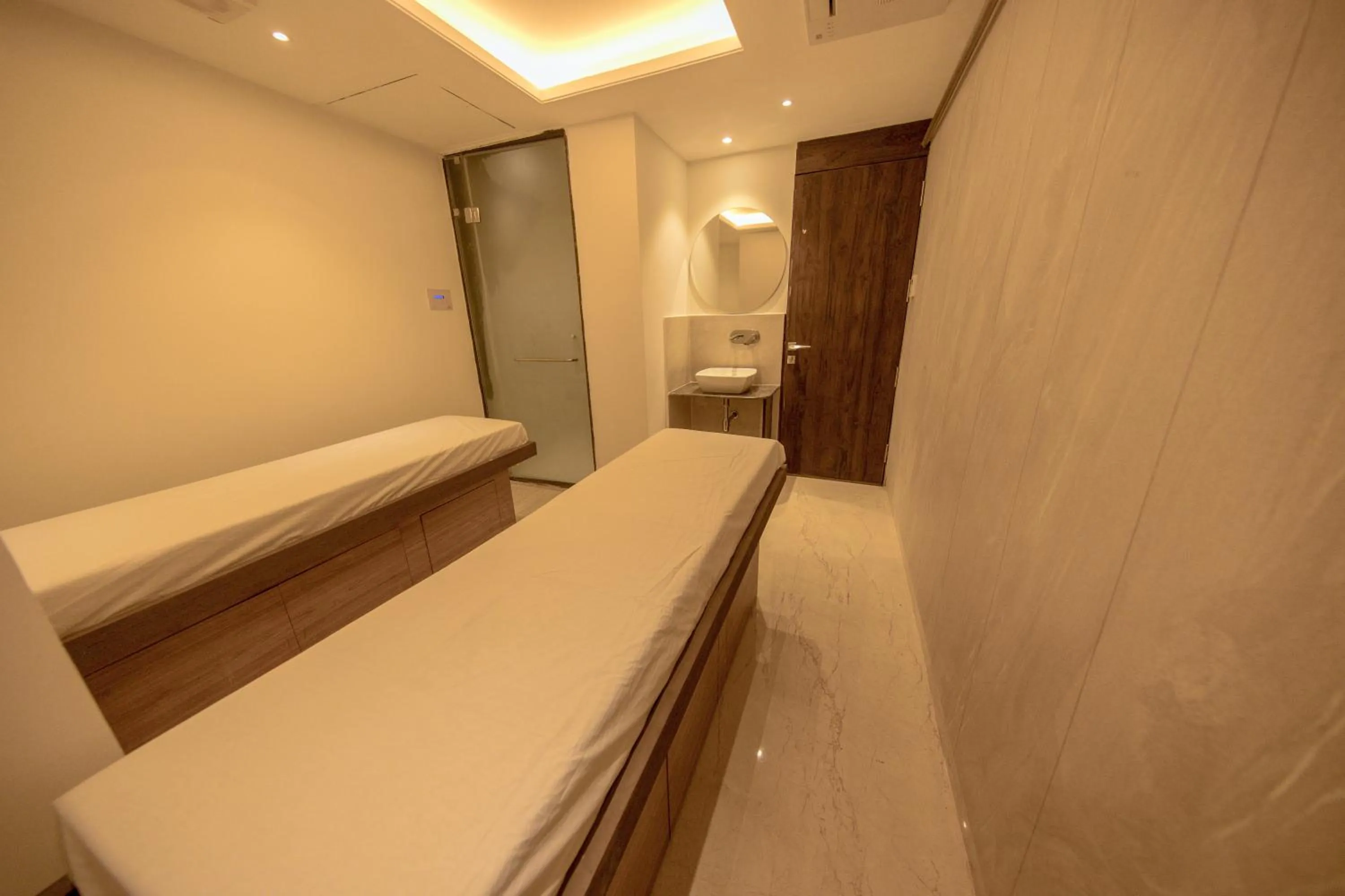 Spa and wellness centre/facilities, Bed in juSTa Grand View Resort & Spa, Manali