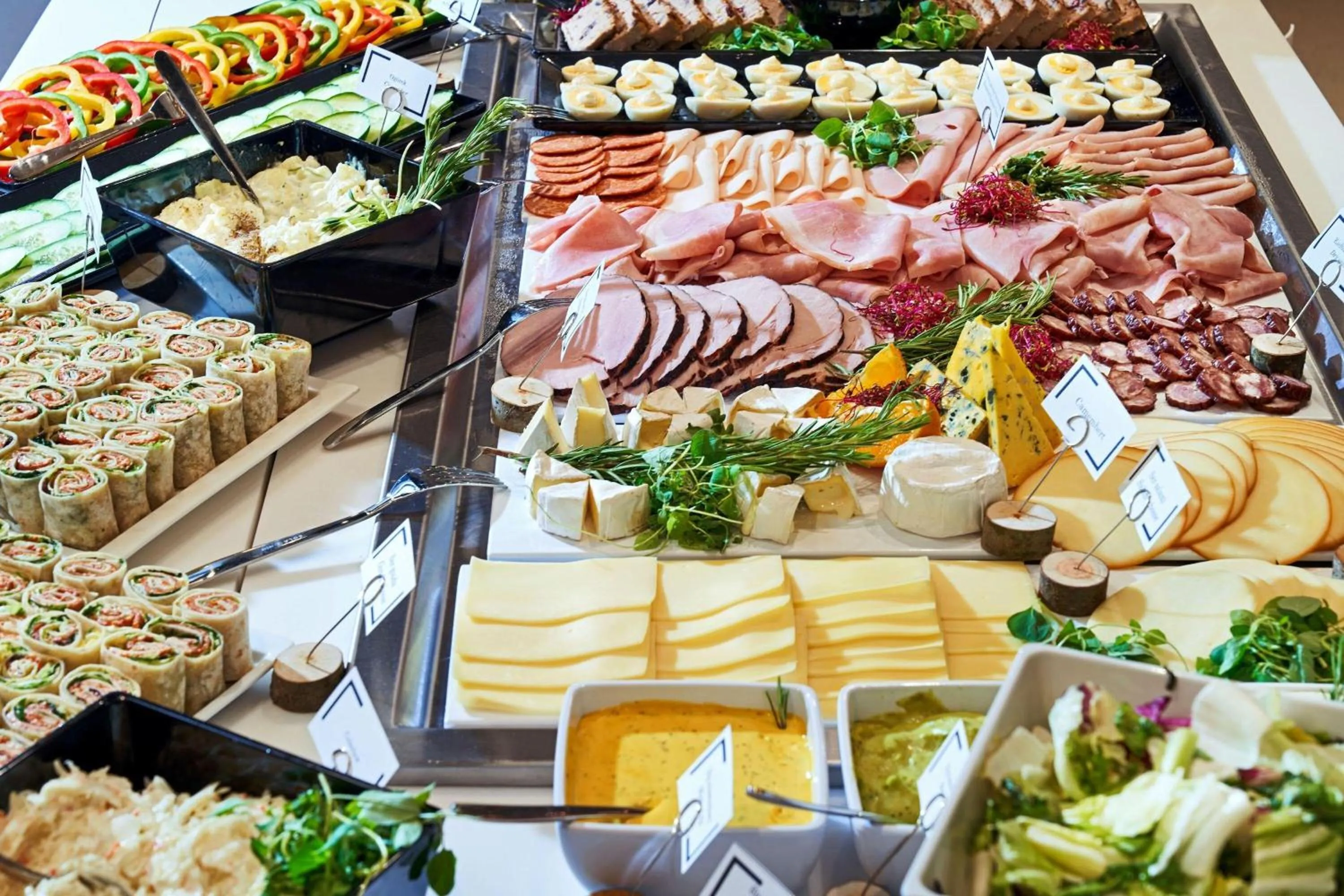 Restaurant/places to eat in B&B Hotel Poznań Old Town