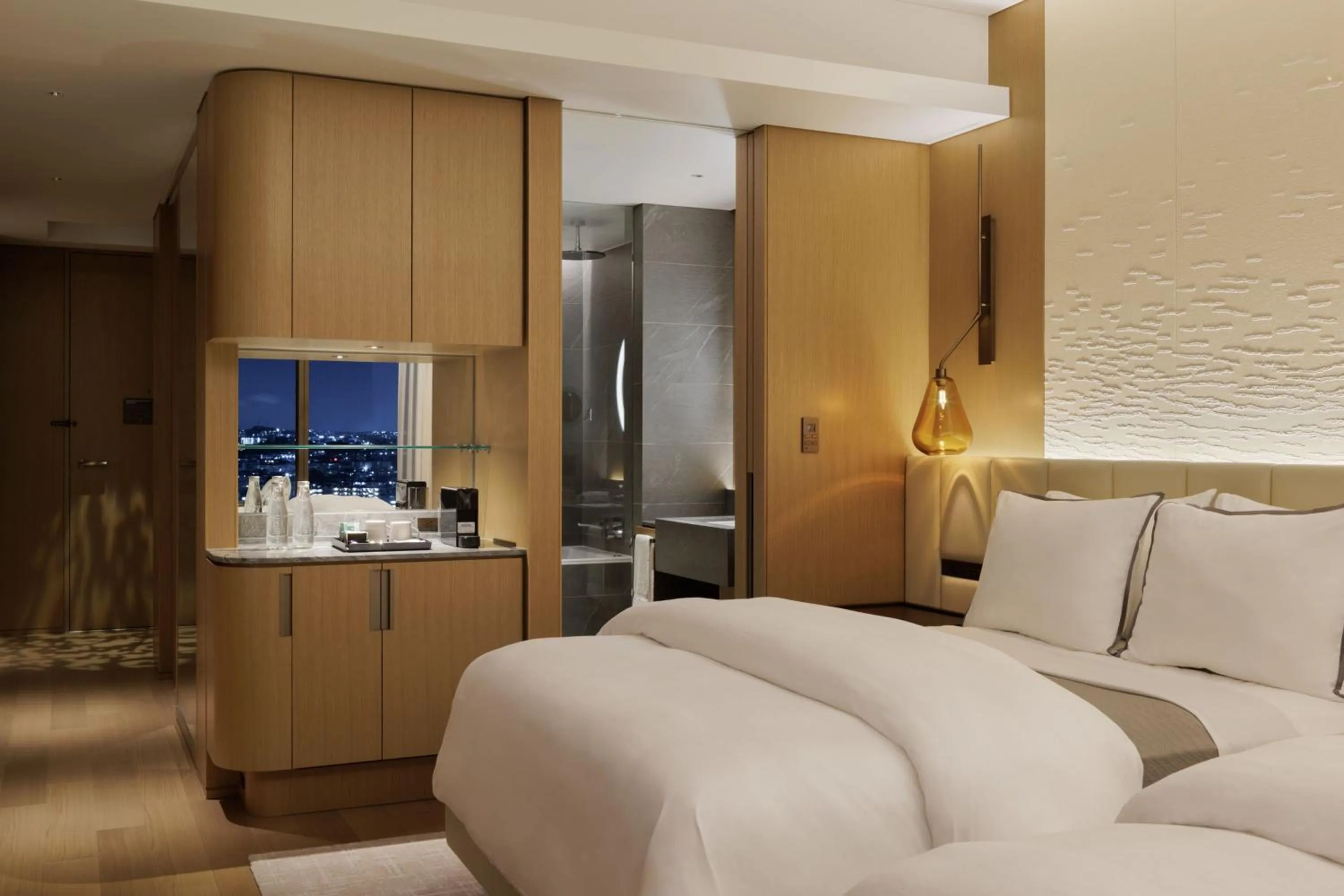 Photo of the whole room, Bed in The Westin Yokohama