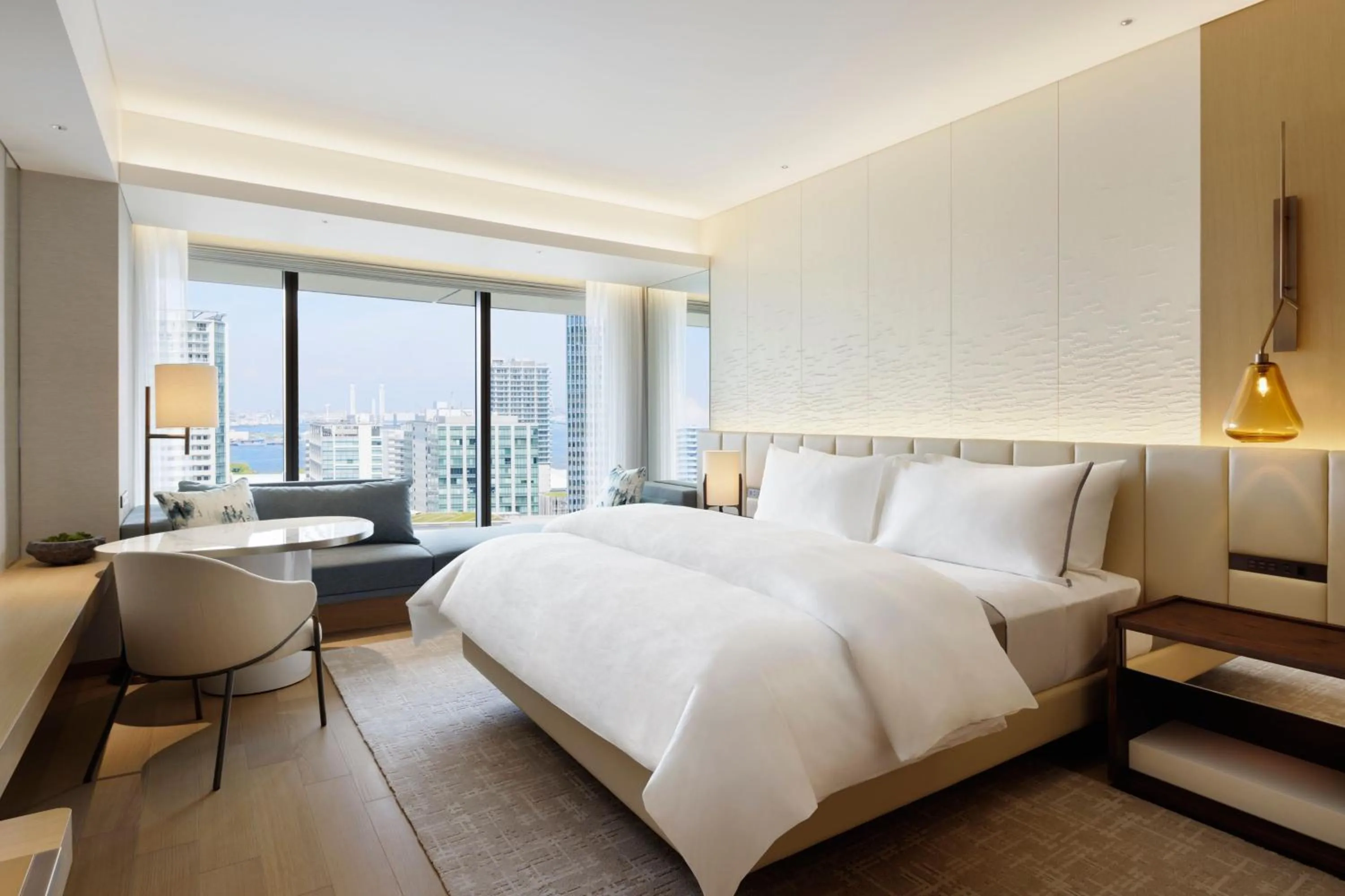 Photo of the whole room, Bed in The Westin Yokohama