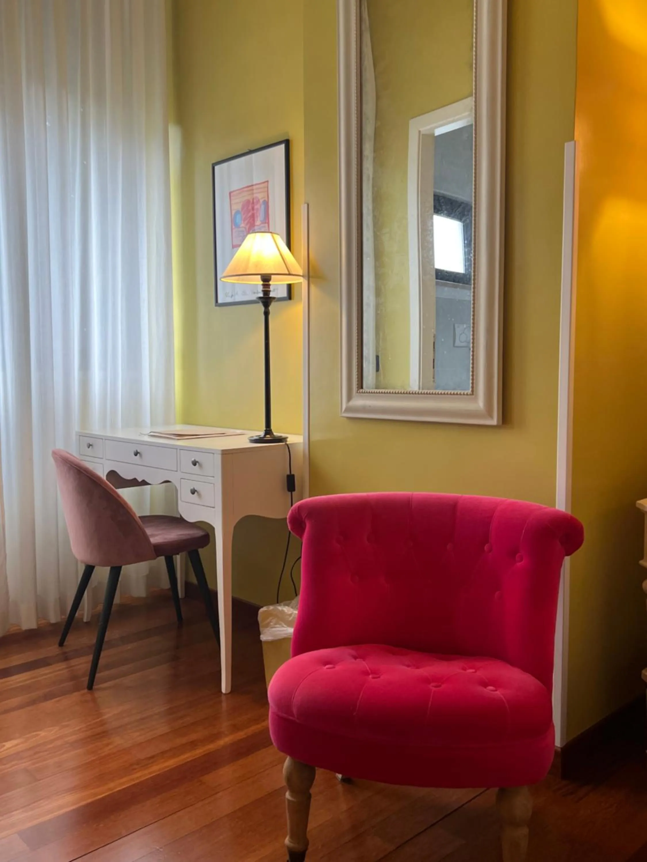 Decorative detail in Hotel Fenix