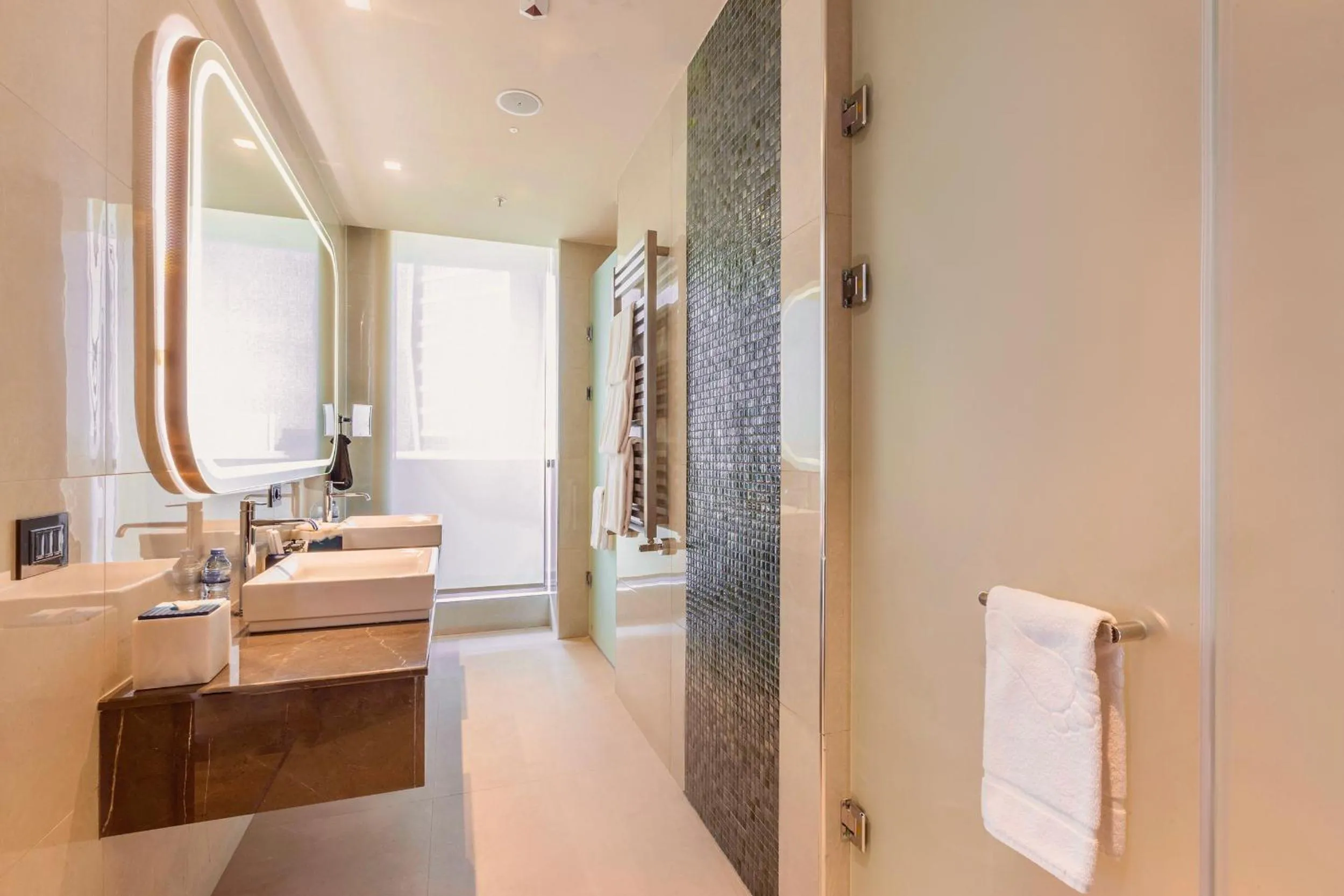 Bathroom in Lia! by Minyoun Stars of Ulugbek