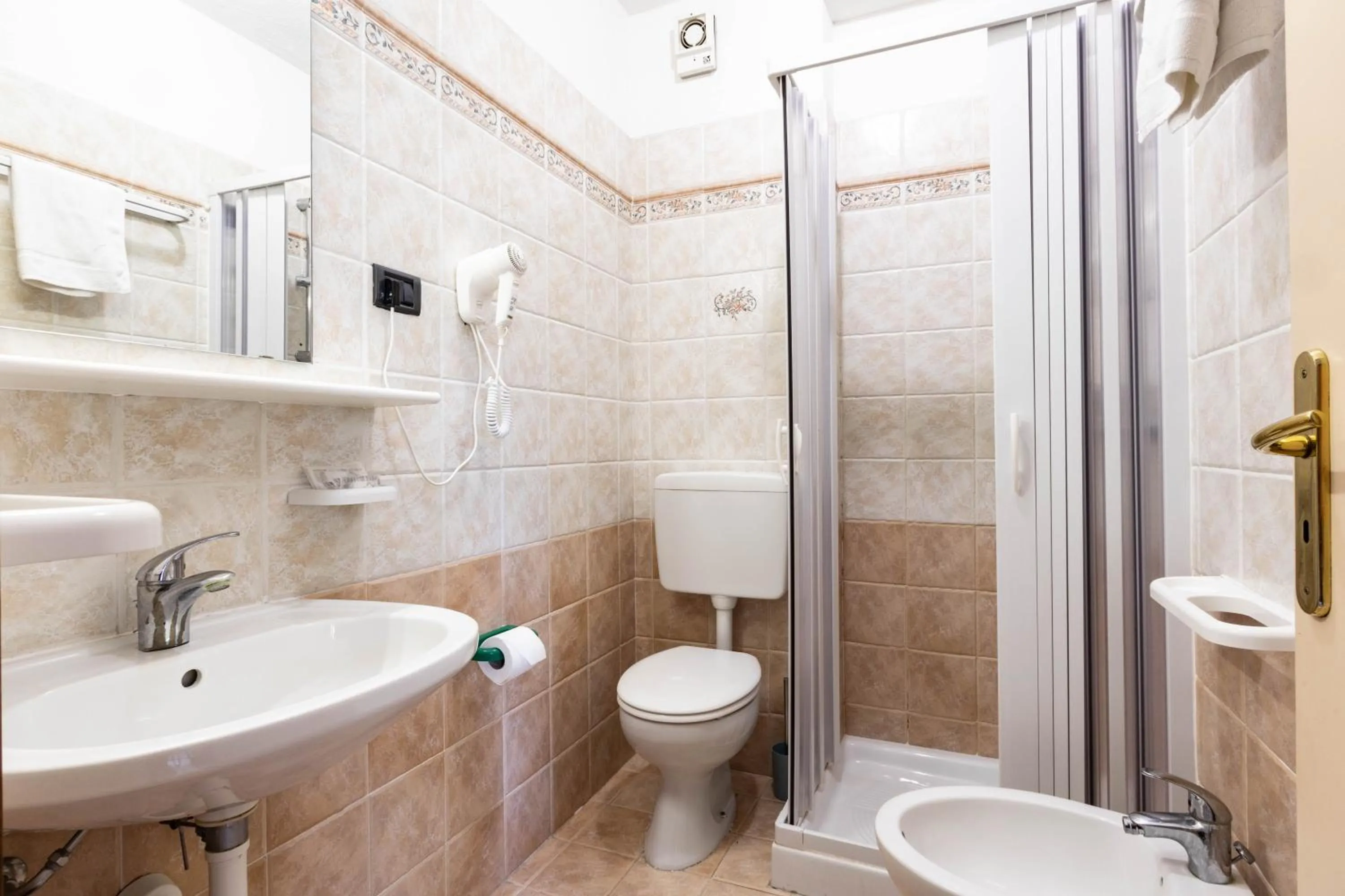 Bathroom in Hotel Saint Nicolas Gran Paradiso