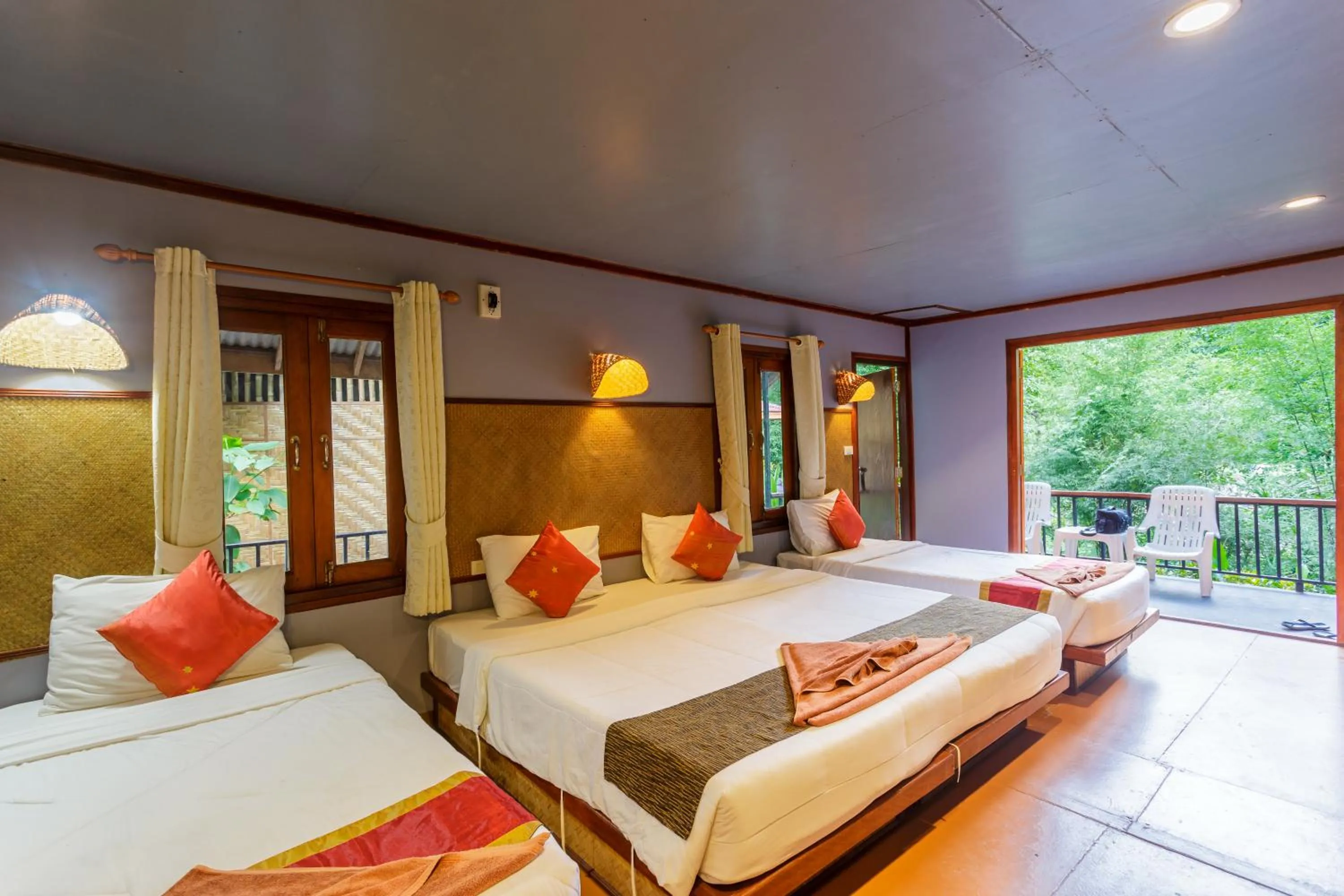 Bedroom, Bed in Khao Sok Cabana Resort