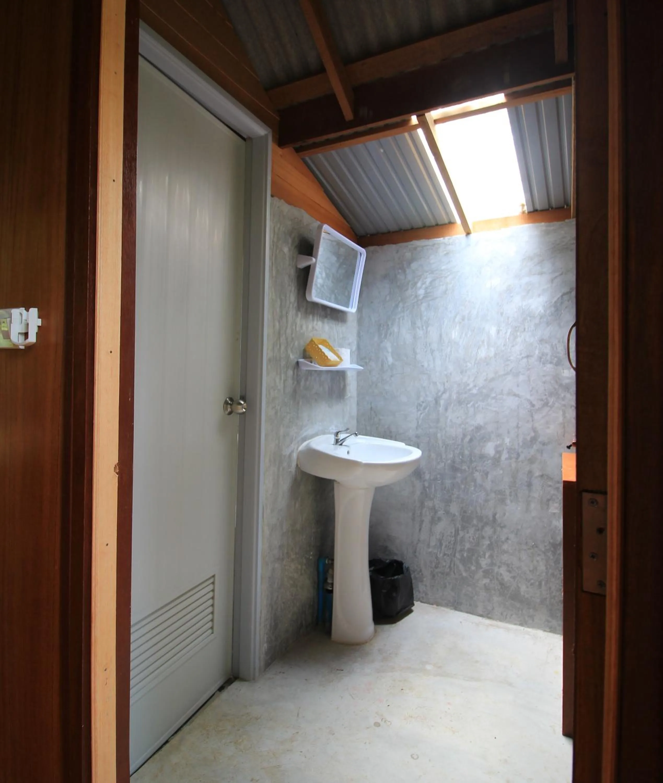 Bathroom in Khao Sok Cabana Resort