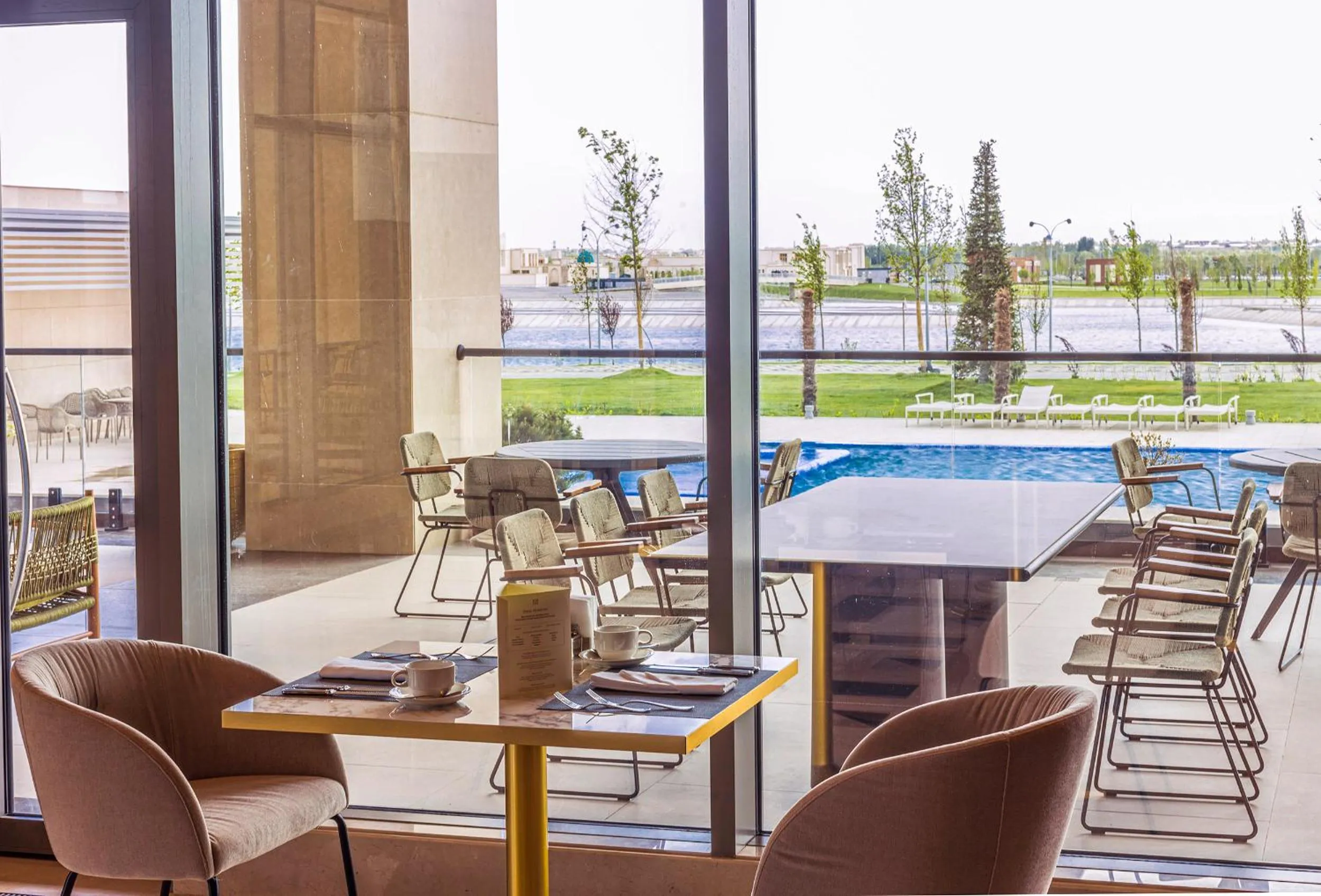 Restaurant/places to eat in Hilton Samarkand Regency