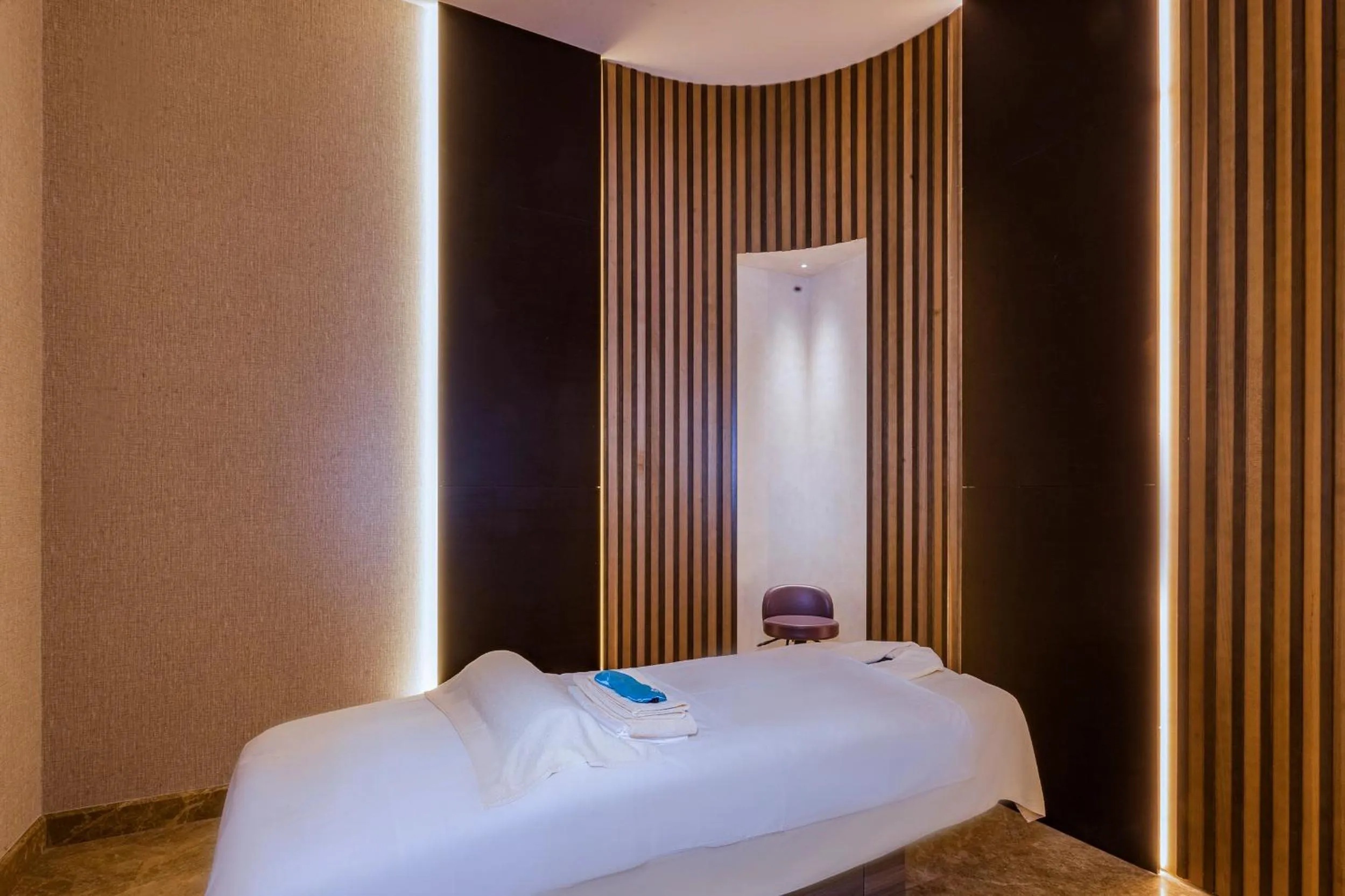 Spa and wellness centre/facilities, Bed in Hilton Samarkand Regency