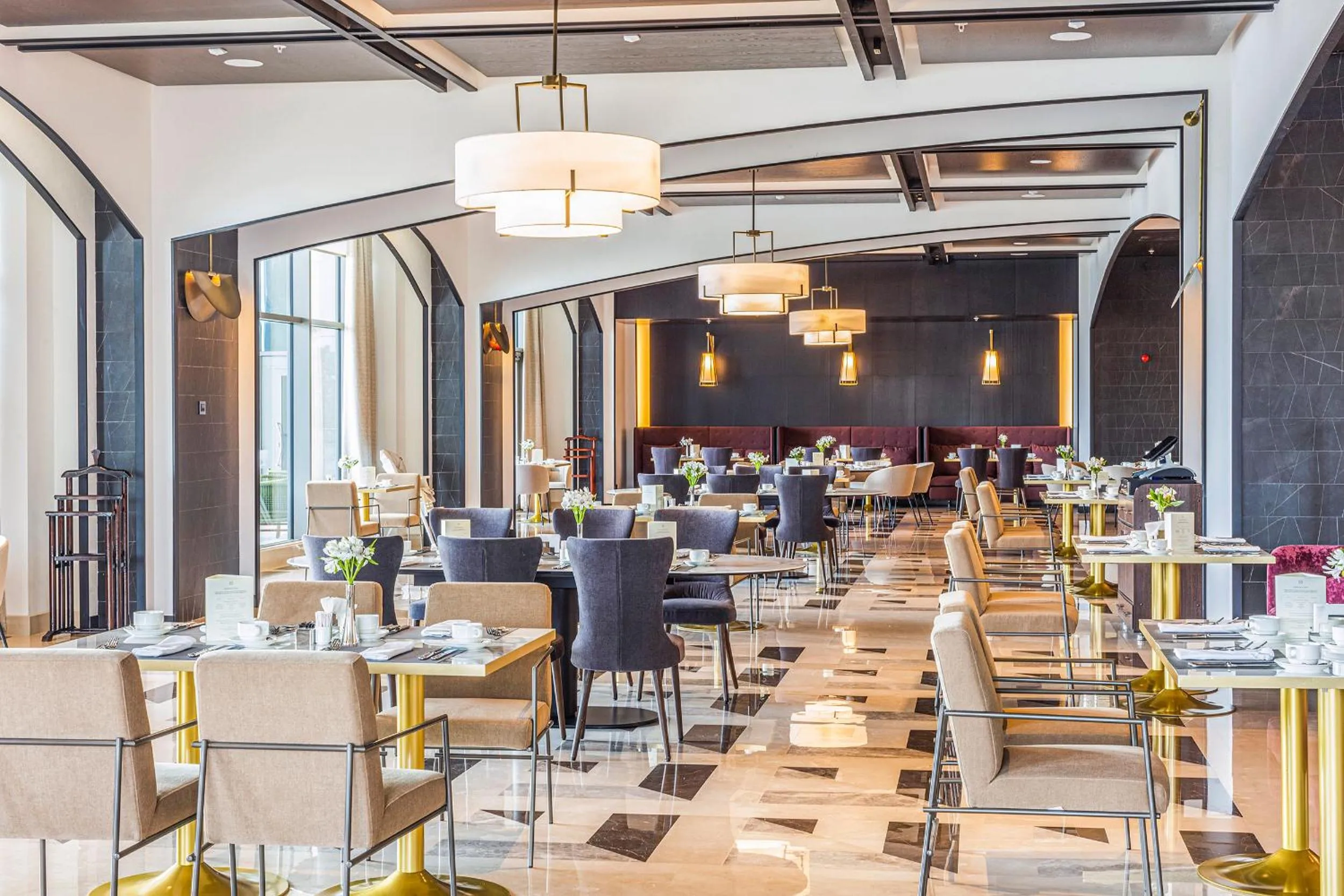 Restaurant/places to eat in Hilton Samarkand Regency