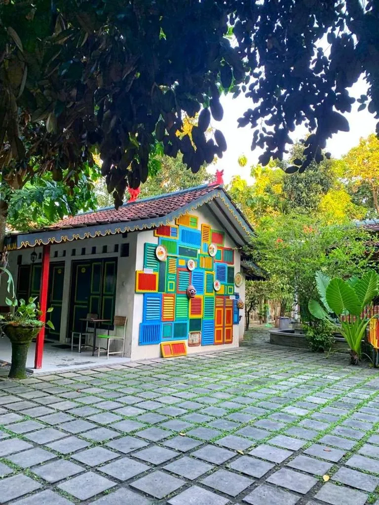 Sonosewu Guesthouse Syariah