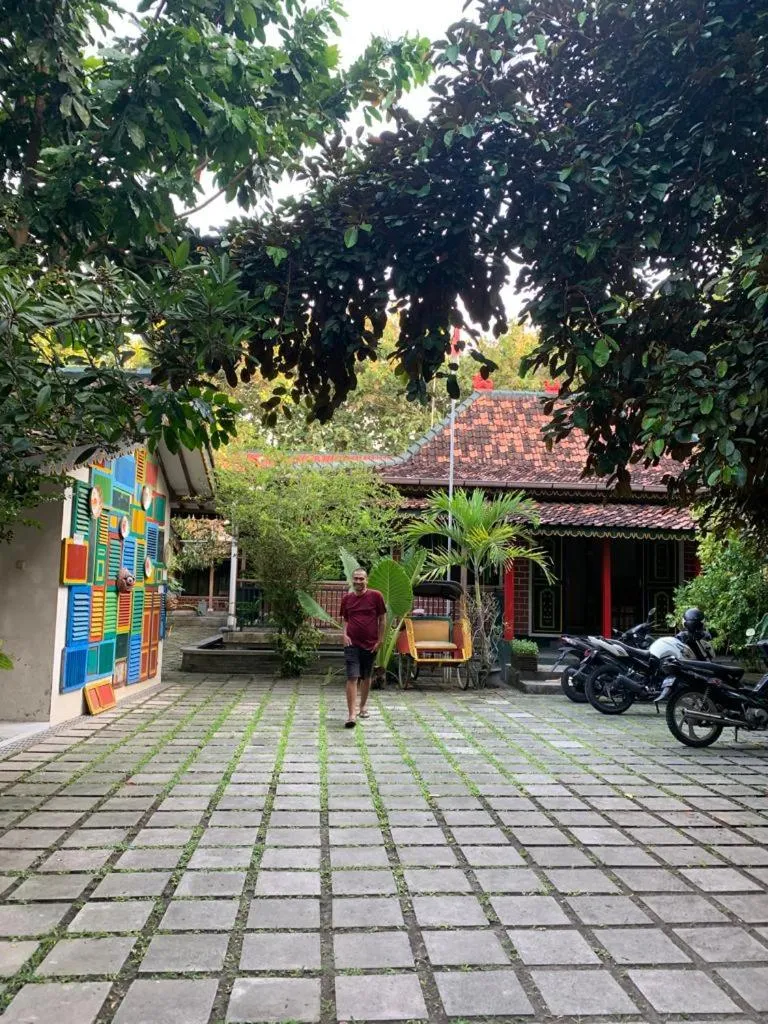 Sonosewu Guesthouse Syariah