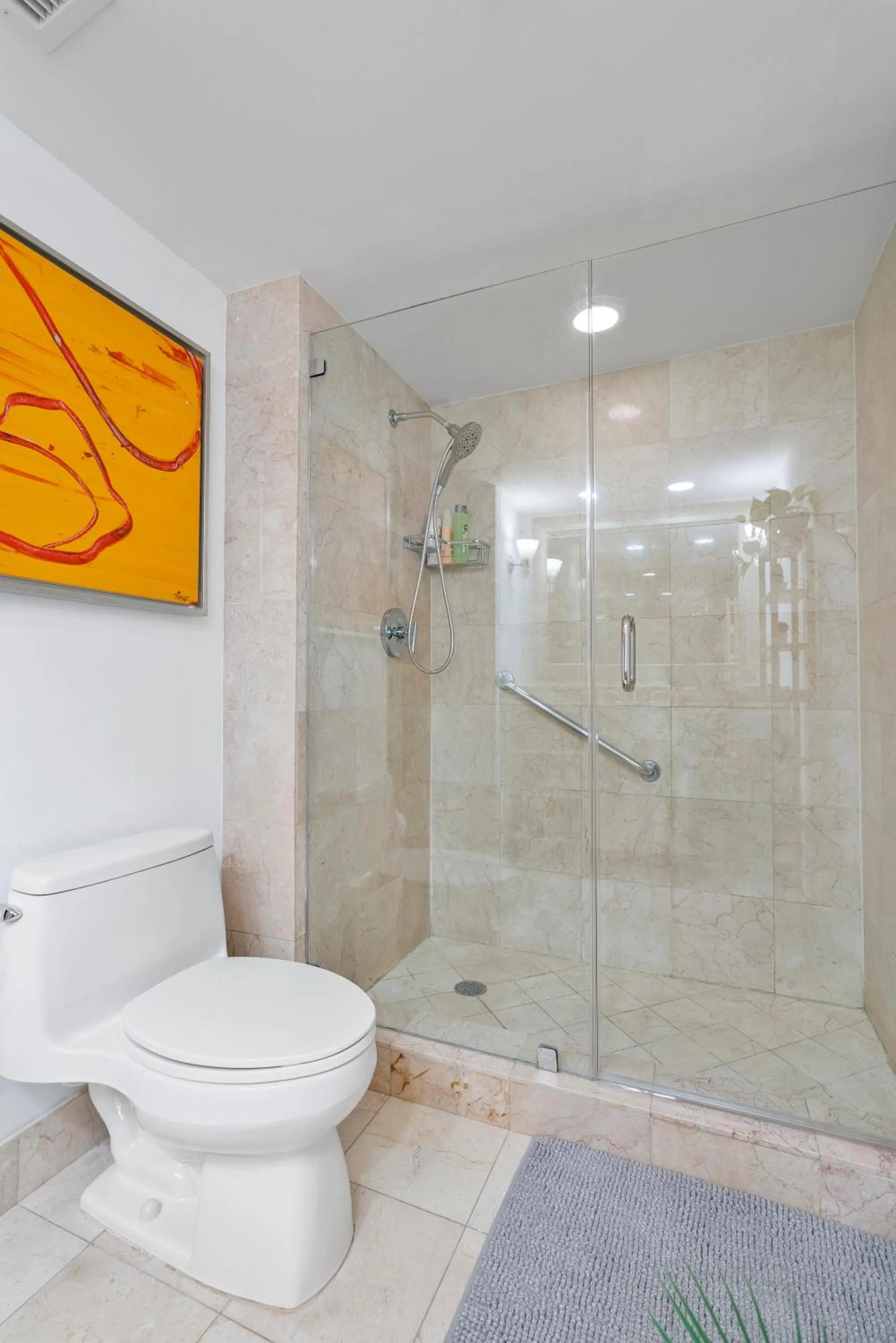 Shower in Avi Lux Stay