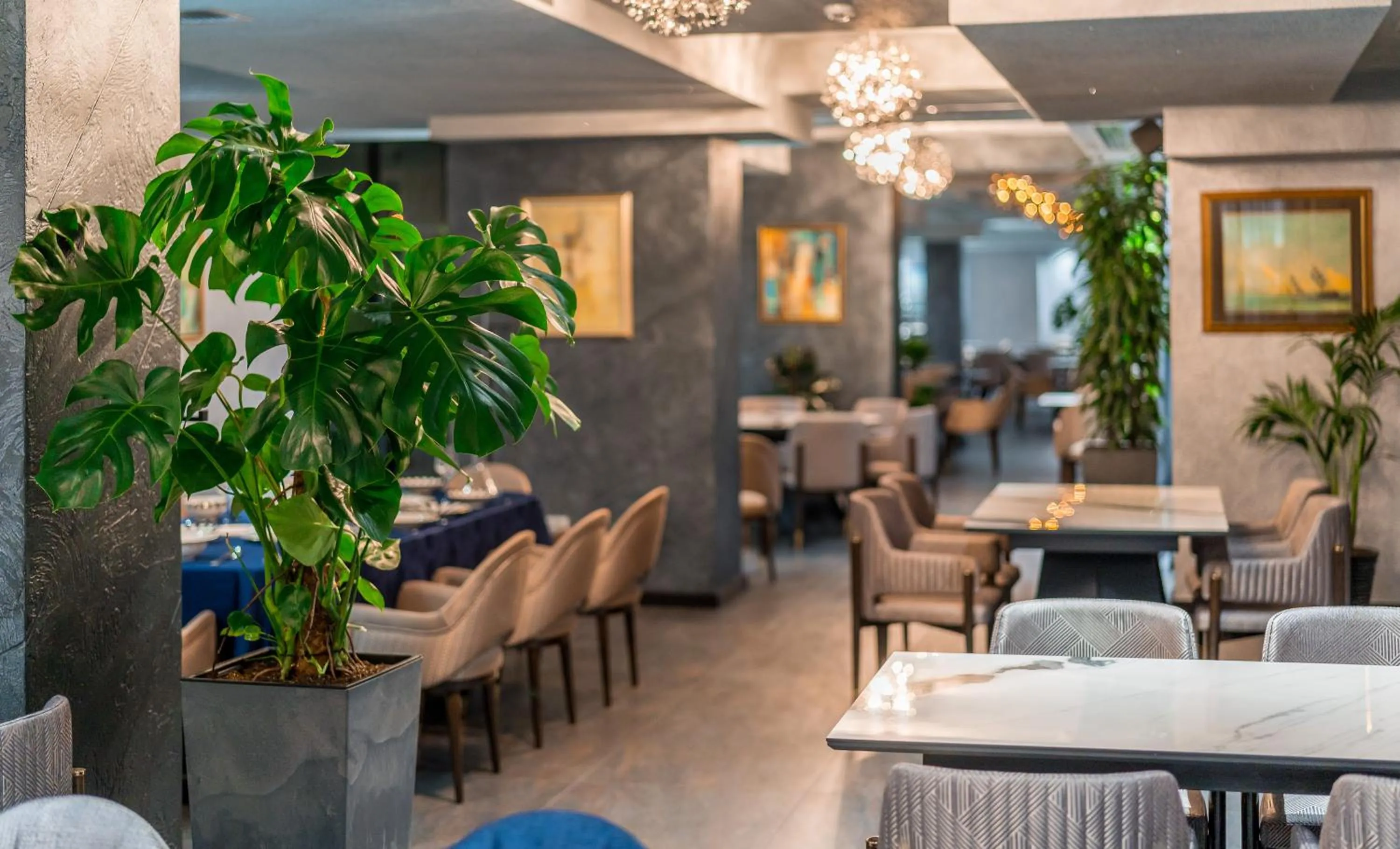 Restaurant/places to eat in Onyx City Center