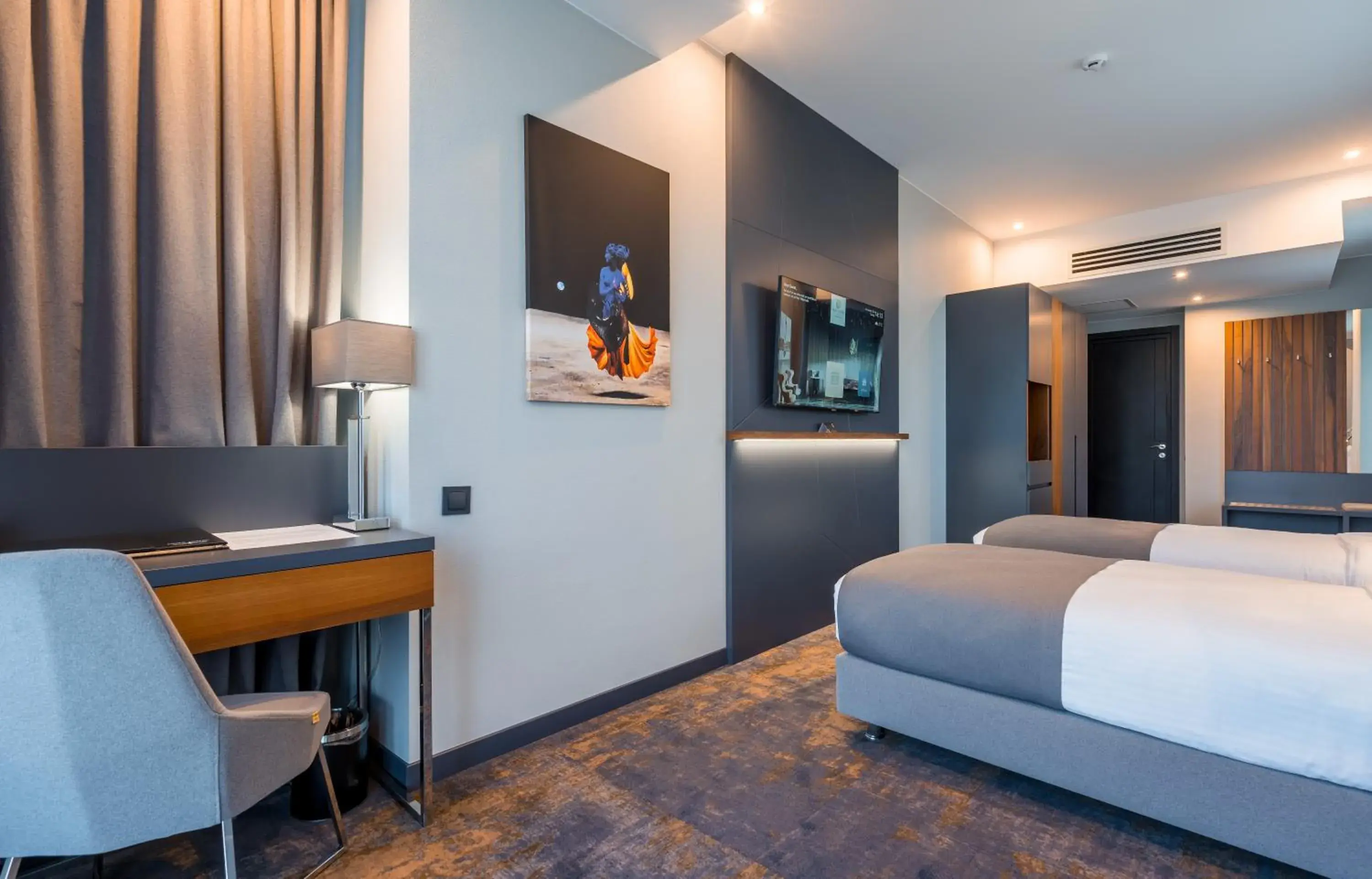 Junior Suite Double or Twin in Onyx City Center Junior Suite Double or Twin in Onyx City Center