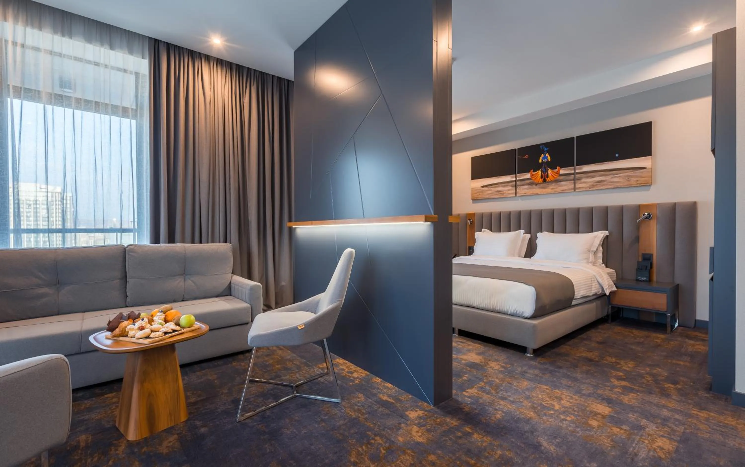 Living room, Bed in Onyx City Center