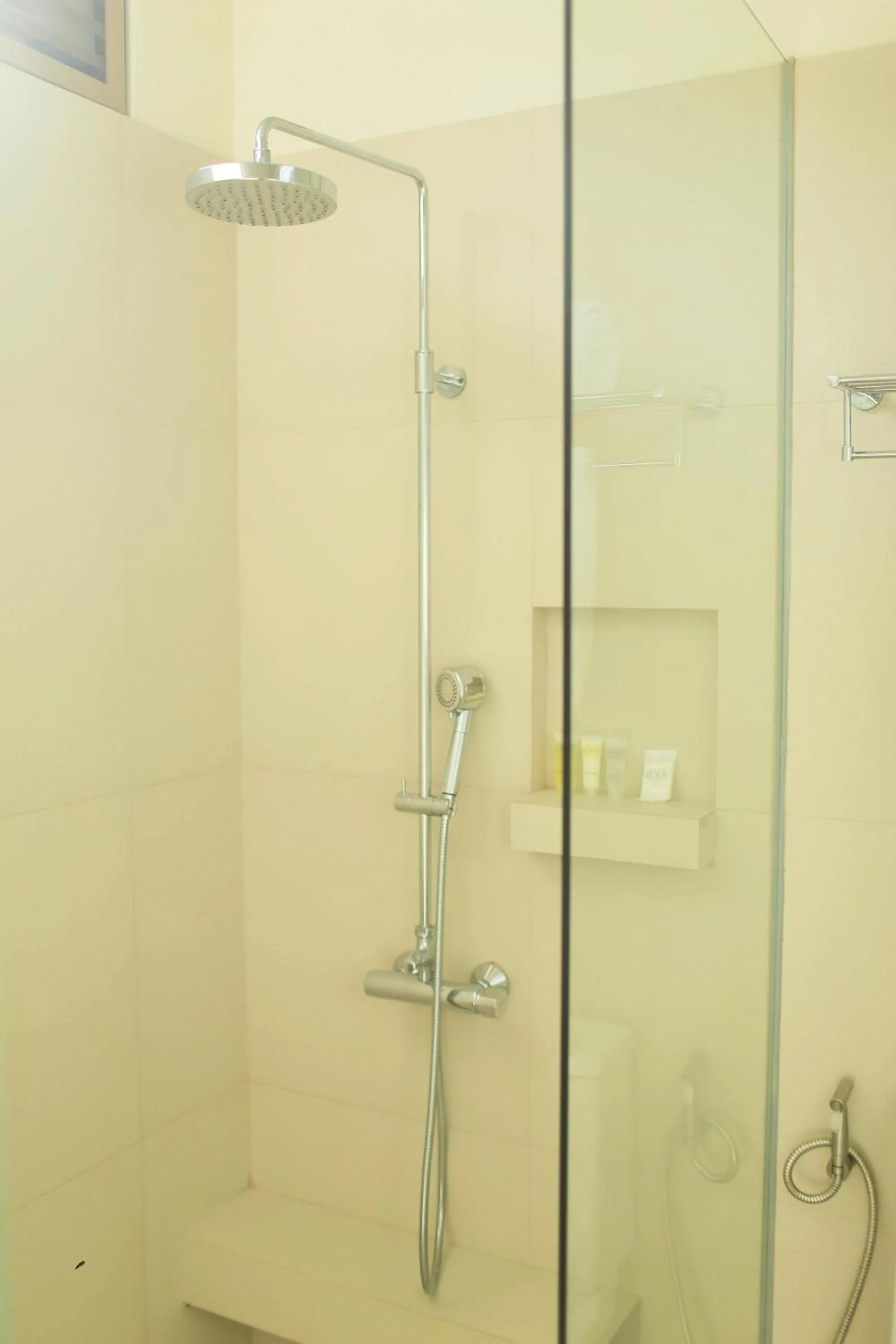 Shower in Costa Pacifica Resort