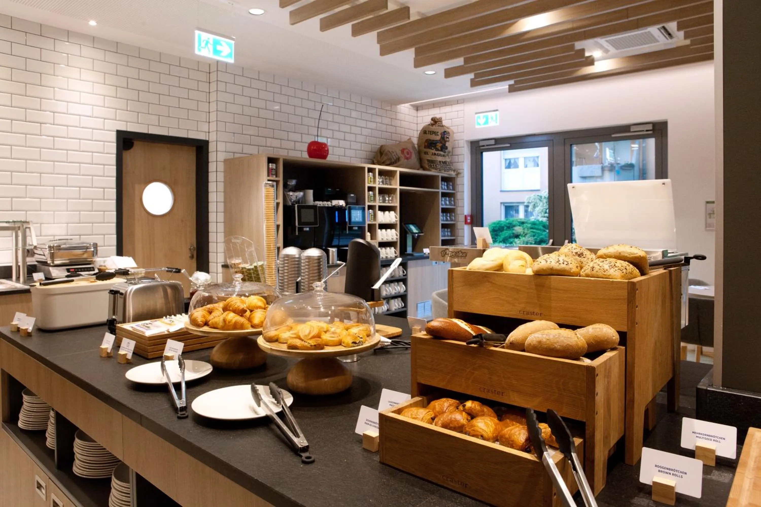 Breakfast in Holiday Inn Express Fürth by IHG