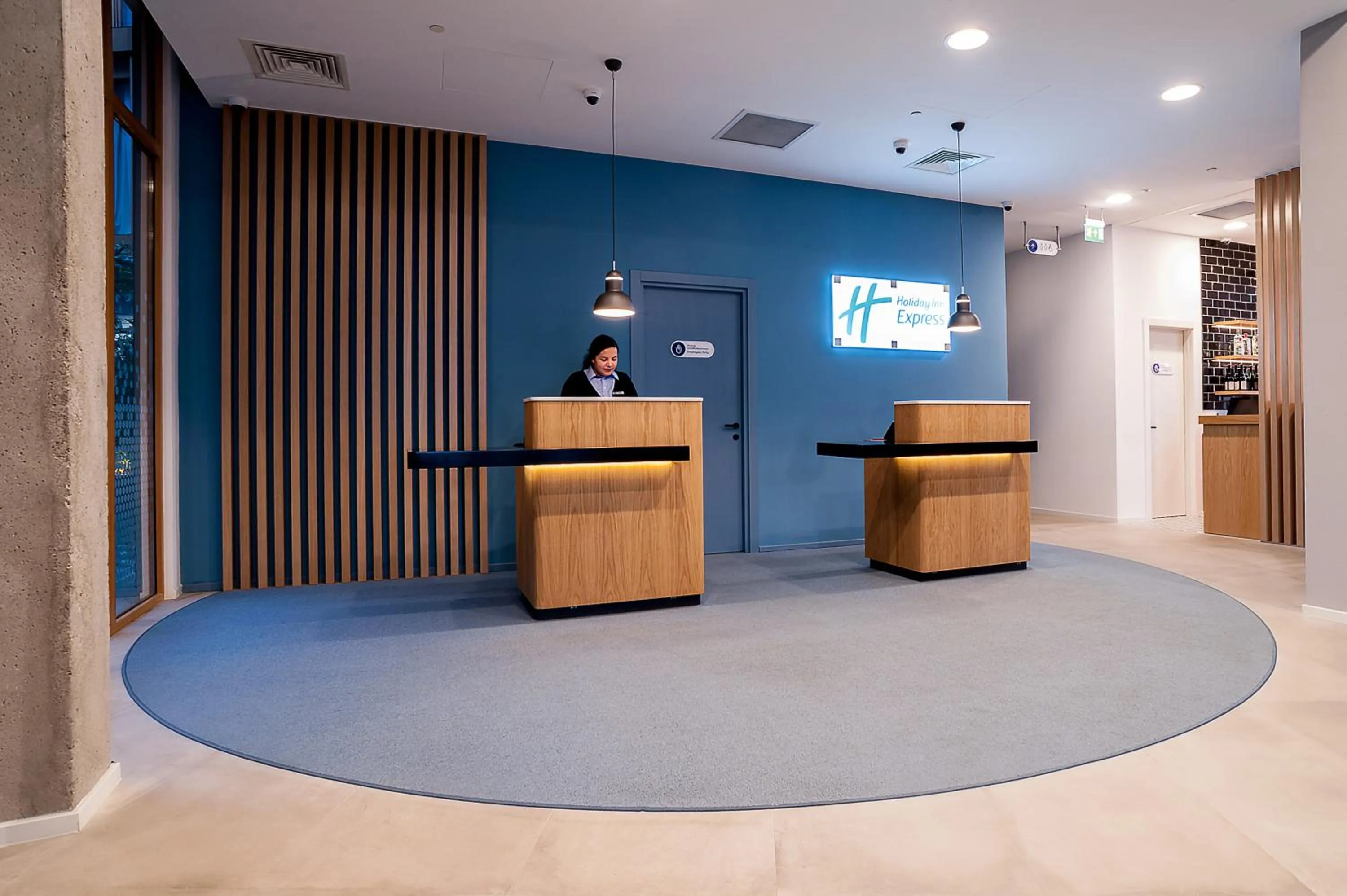 Lobby or reception in Holiday Inn Express Tbilisi Avlabari by IHG