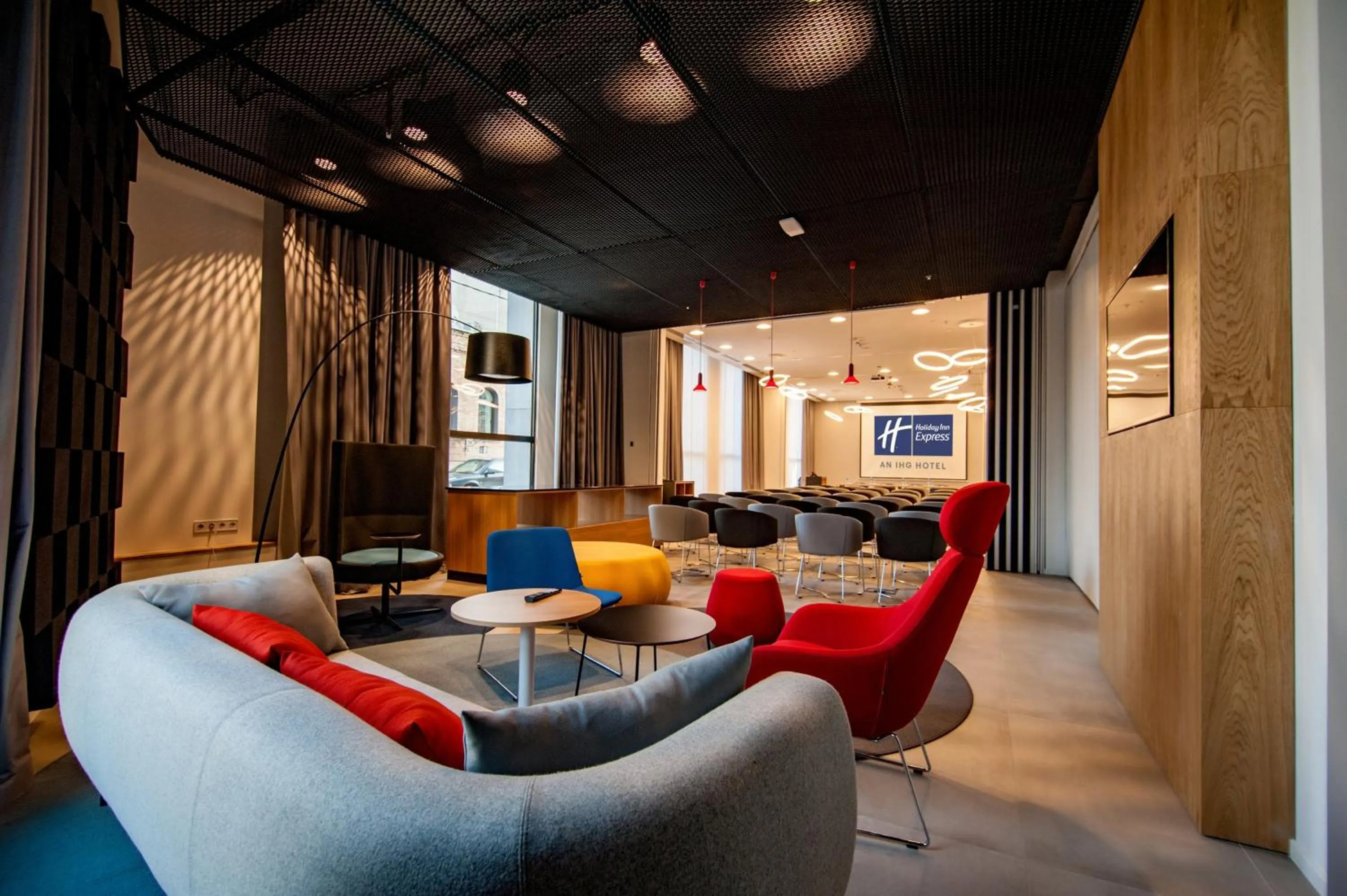 Meeting/conference room in Holiday Inn Express Tbilisi Avlabari by IHG