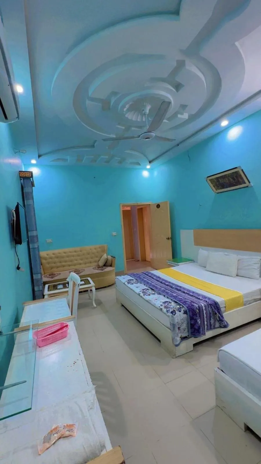 Bed in Hotel Royal Star