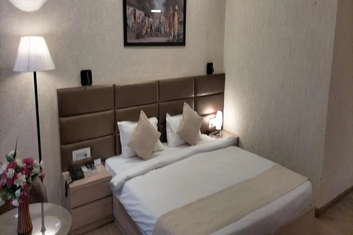 Restaurant/places to eat, Bed in Fun N City Water Park , Adventure & Resort , Patna