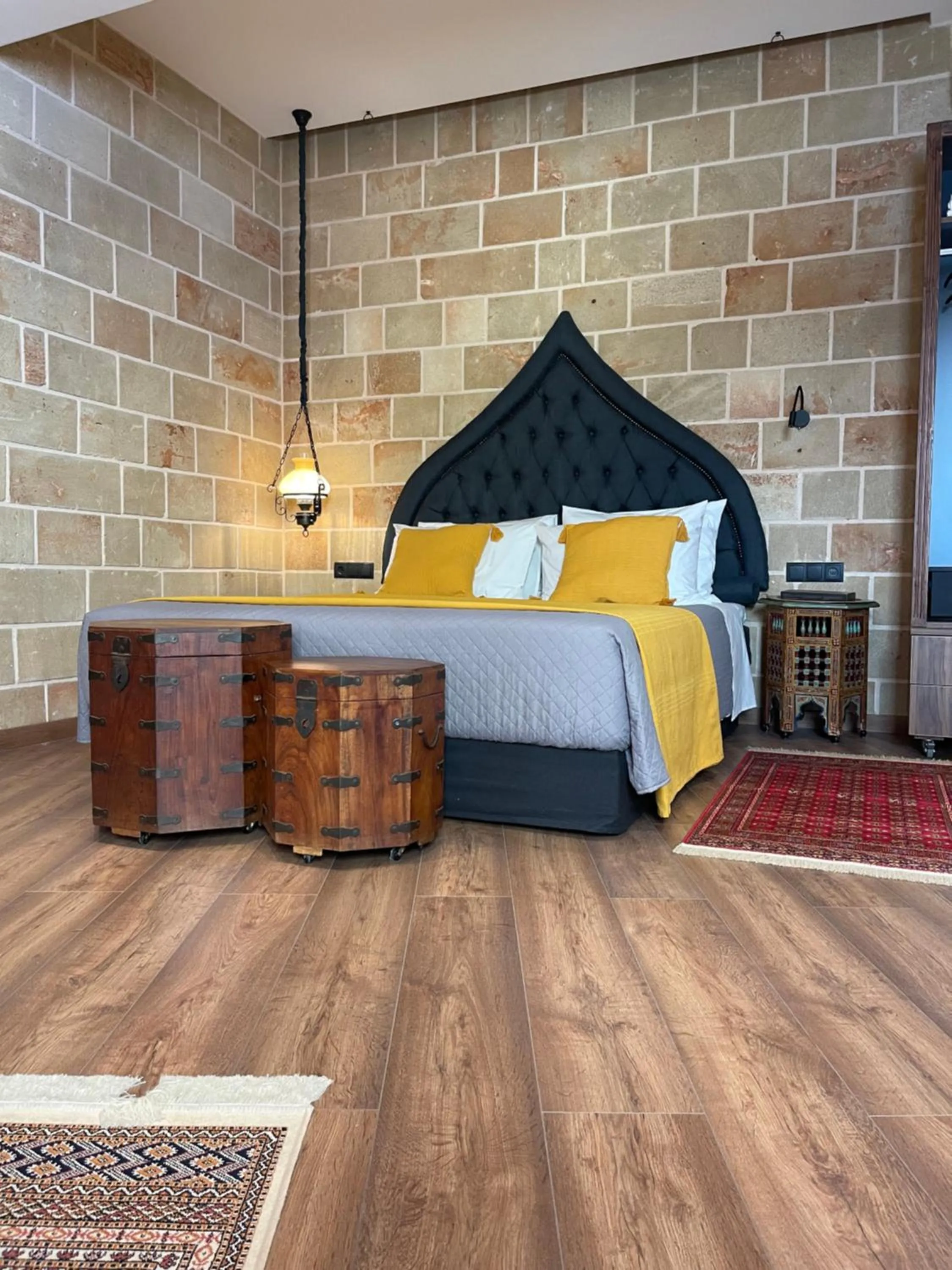 Bed in Utopia Luxury Suites - Old Town