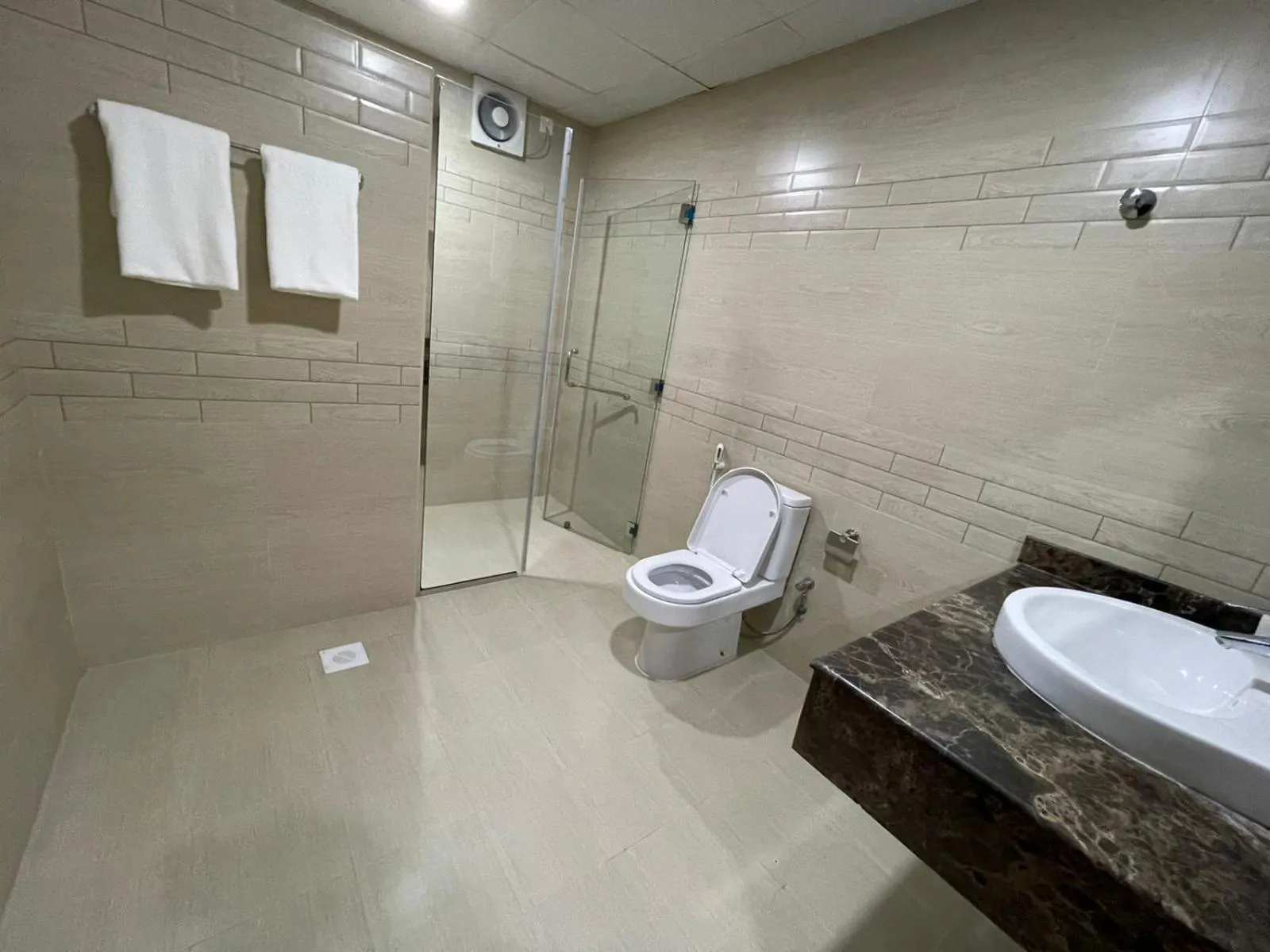 Bathroom in ROYAL HOTEL