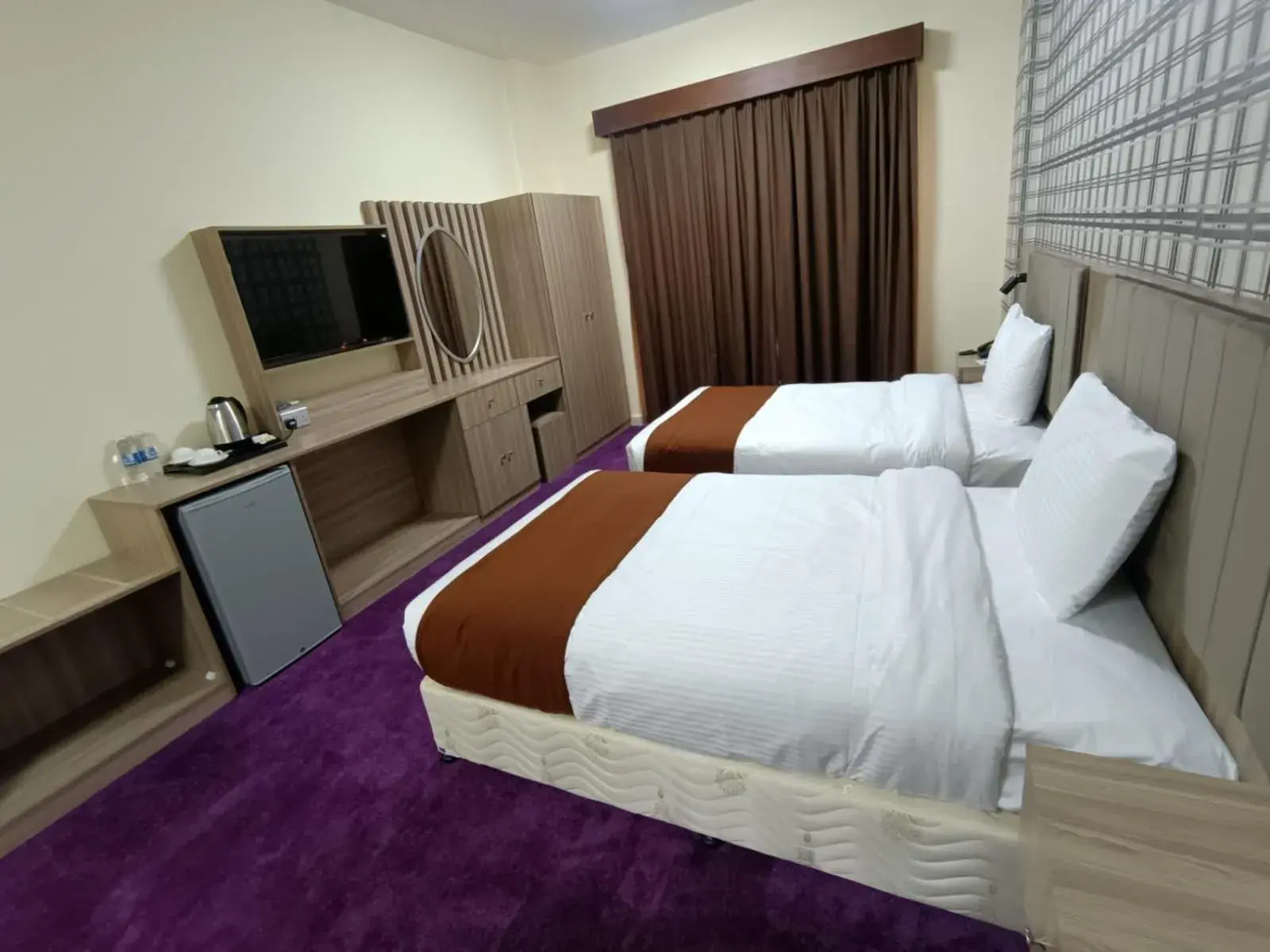 Superior Twin Room in ROYAL HOTEL Superior Twin Room in ROYAL HOTEL