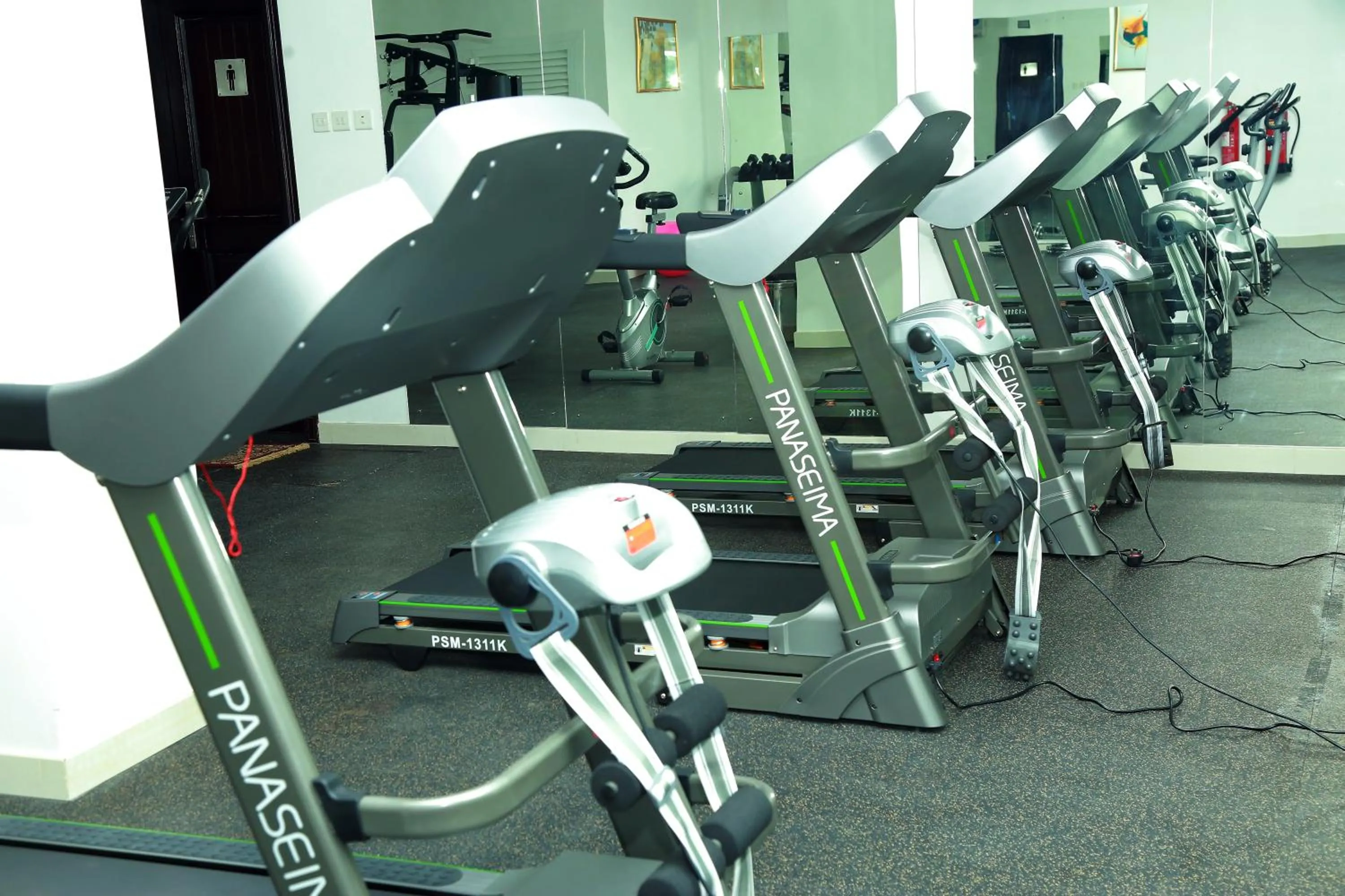 Fitness centre/facilities in ROYAL HOTEL