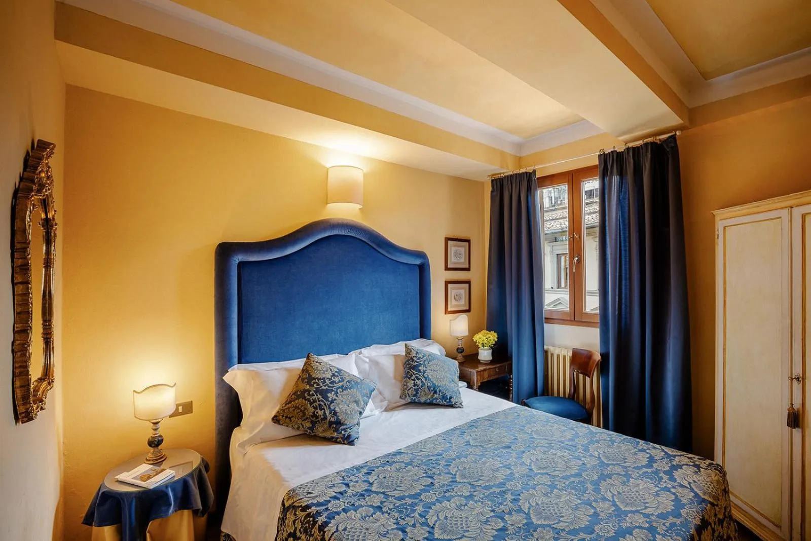 Bed in Hotel Palazzo dal Borgo