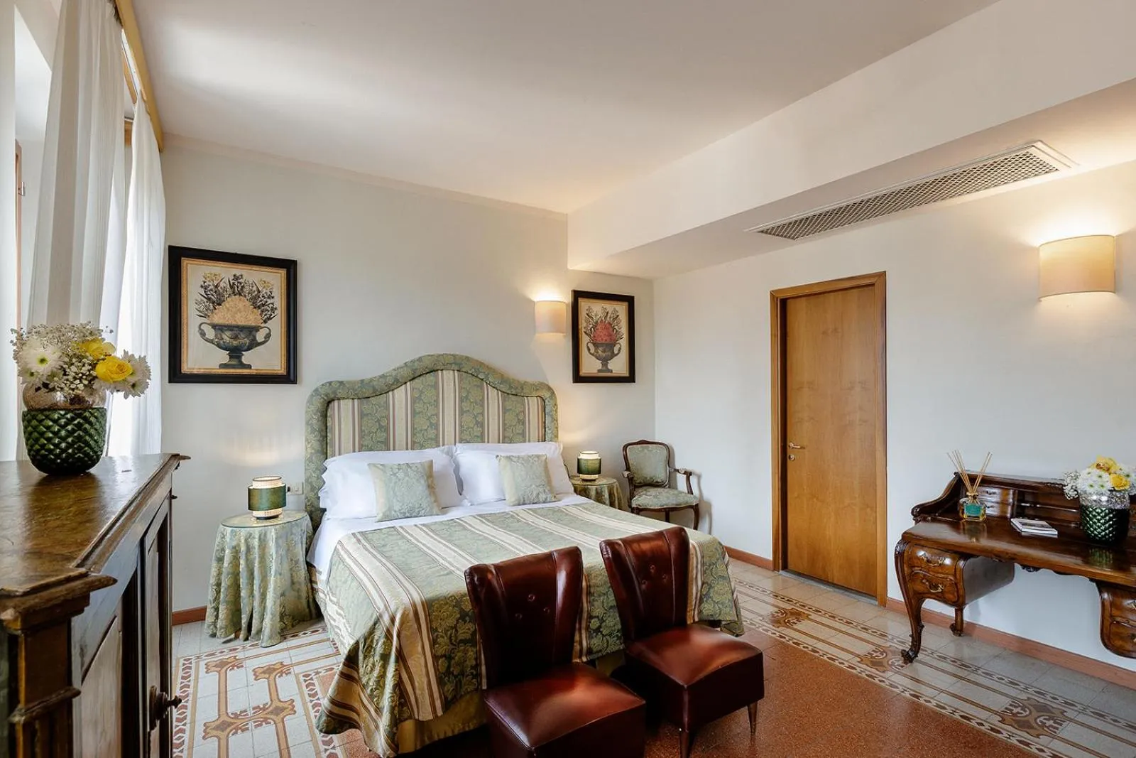 Bed in Hotel Palazzo dal Borgo